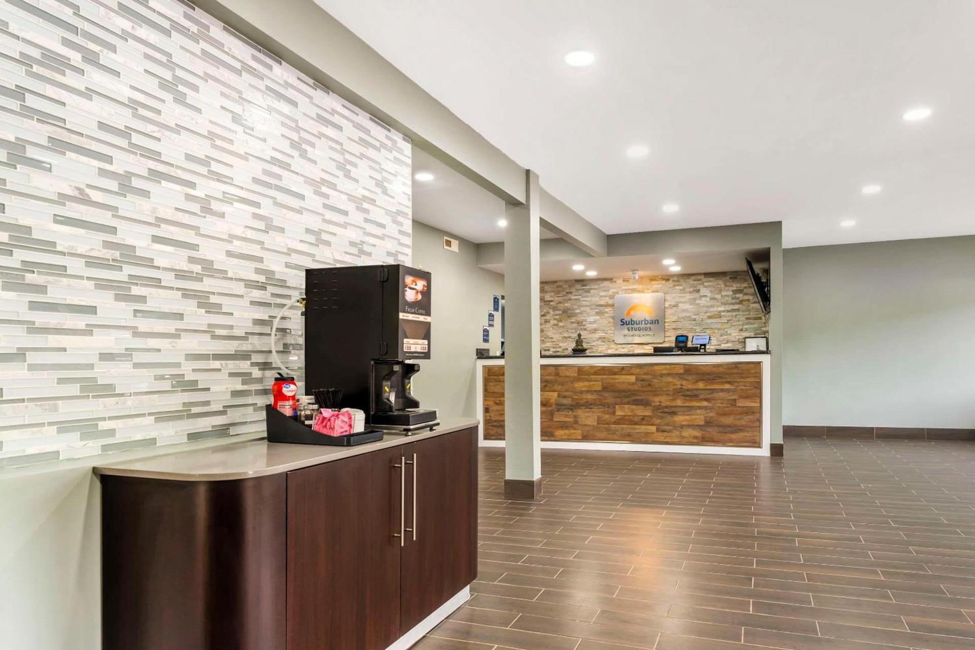 Suburban Studios LaVale - Cumberland photo 5
