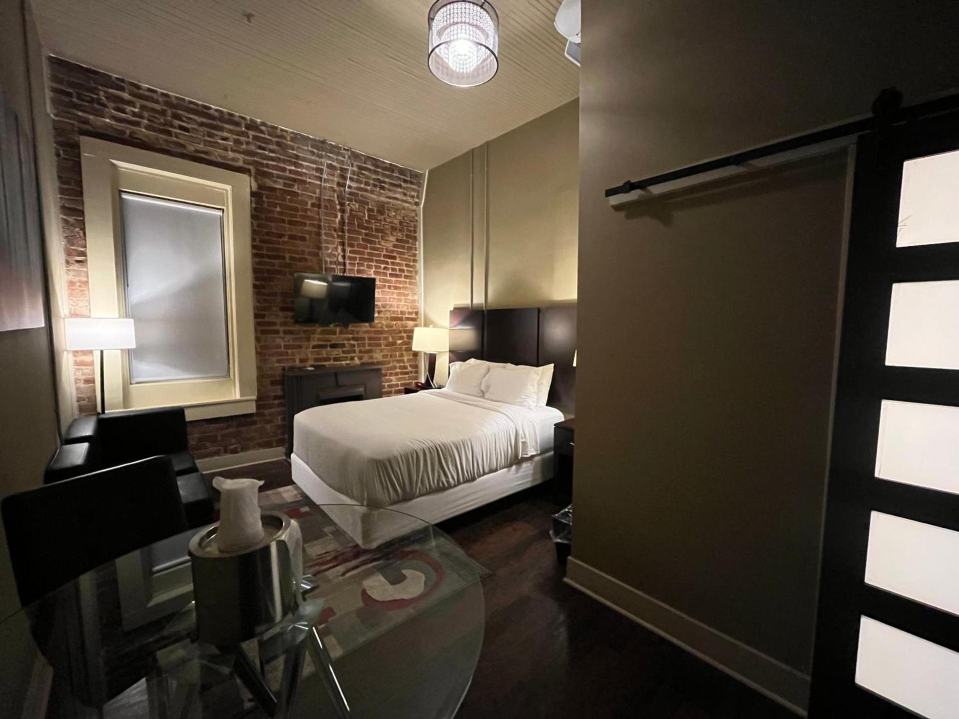 The Skylight Hotel photo 17