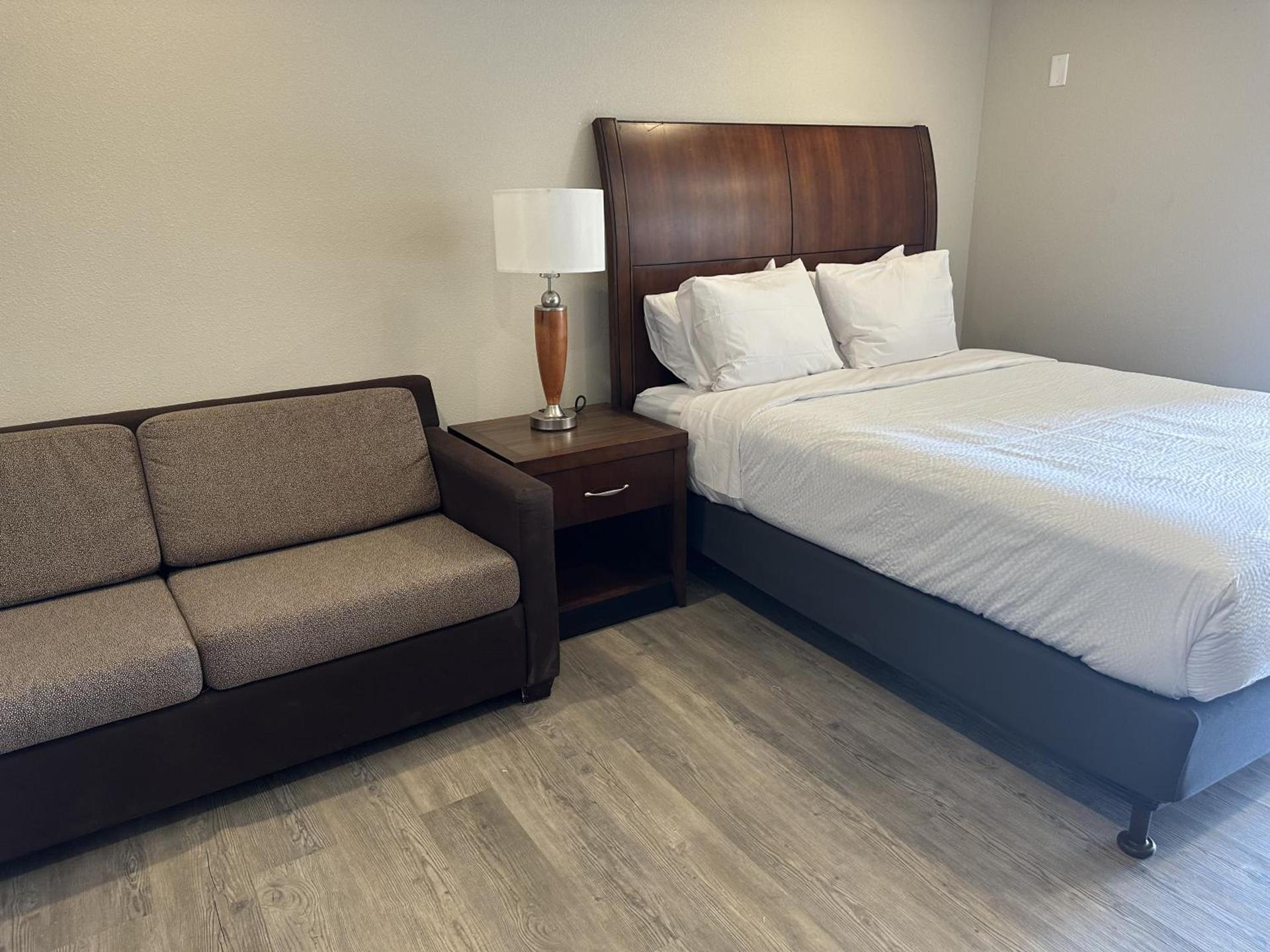 The GQ Extended Stay photo 2