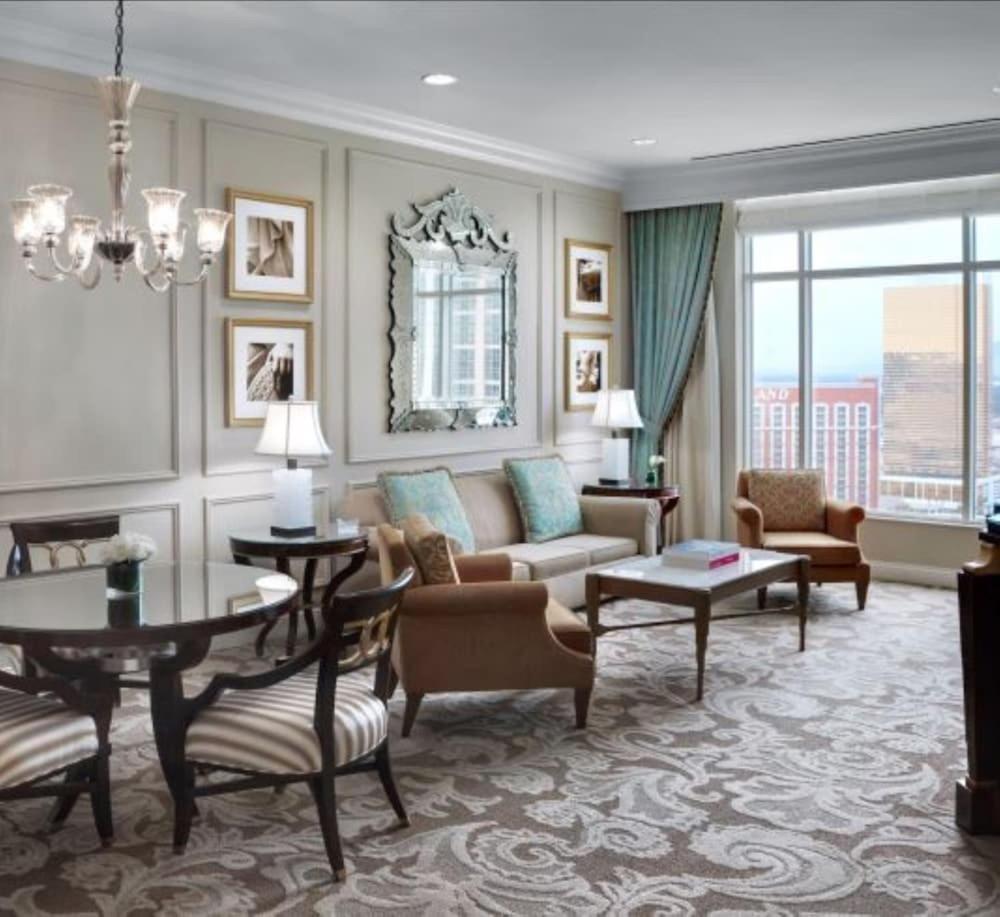 The Venetian Resort Las Vegas By Suiteness photo 16