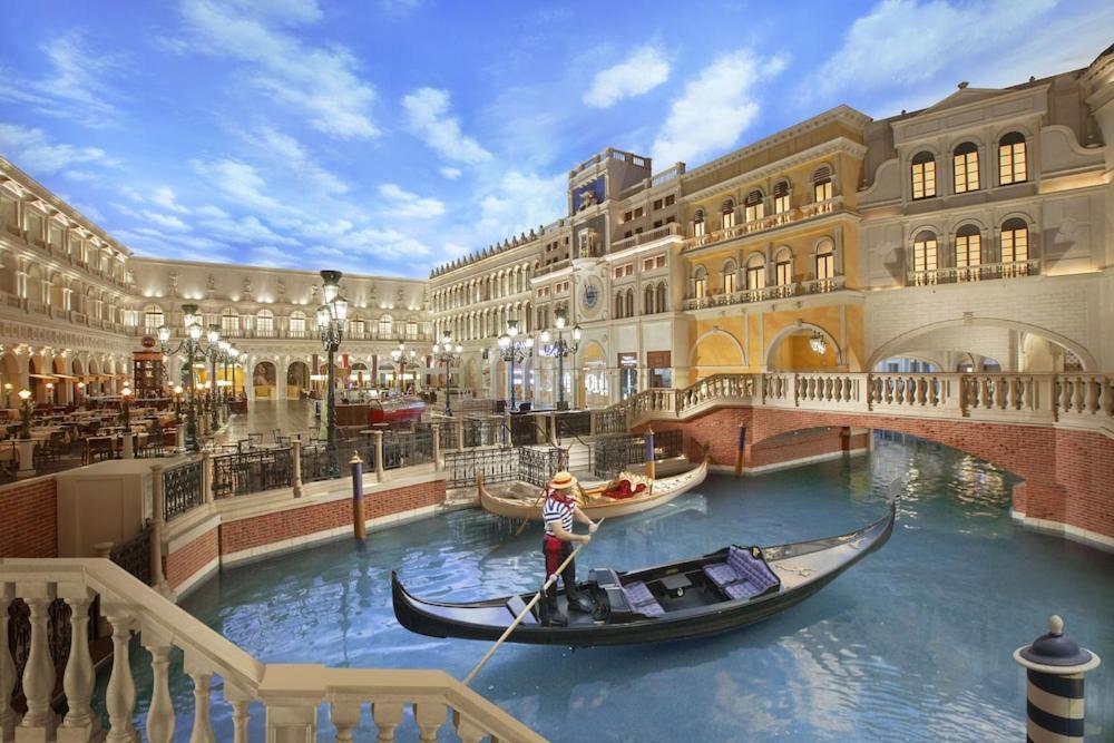 The Venetian Resort Las Vegas By Suiteness photo 32