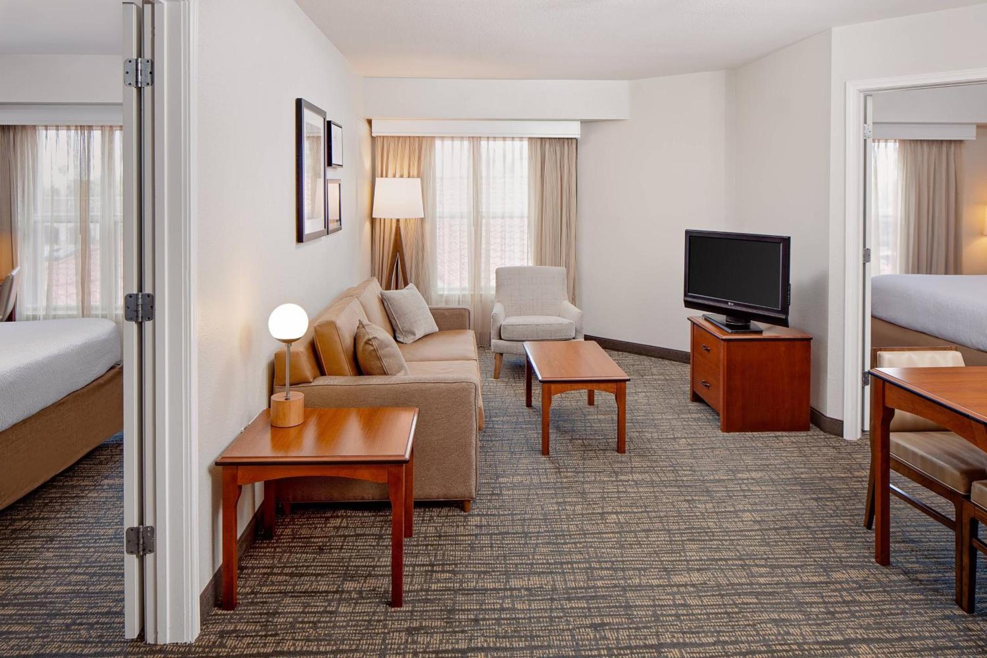 Residence Inn by Marriott Tucson Williams Centre photo 13