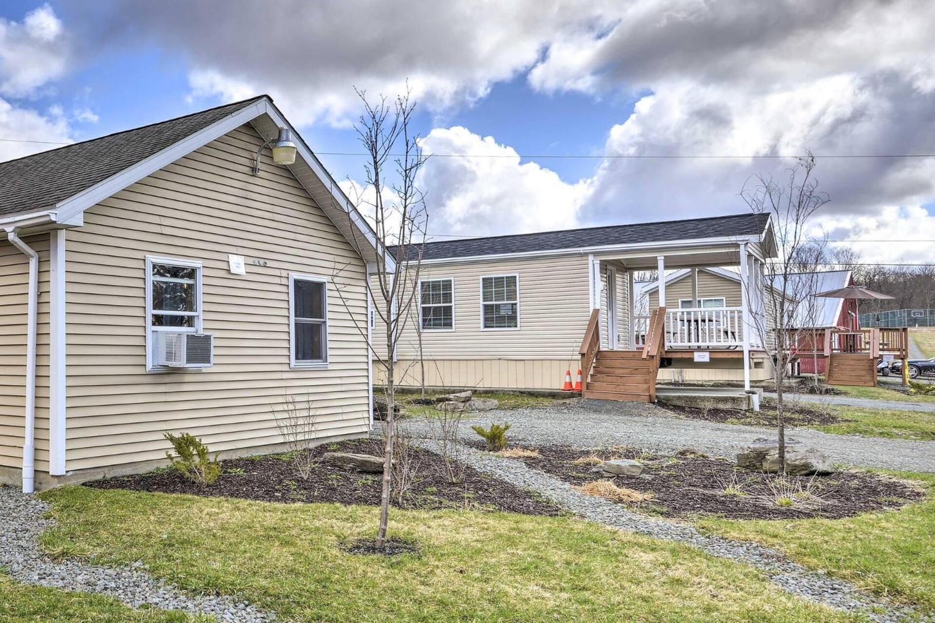 Equestrian House Suites photo 22