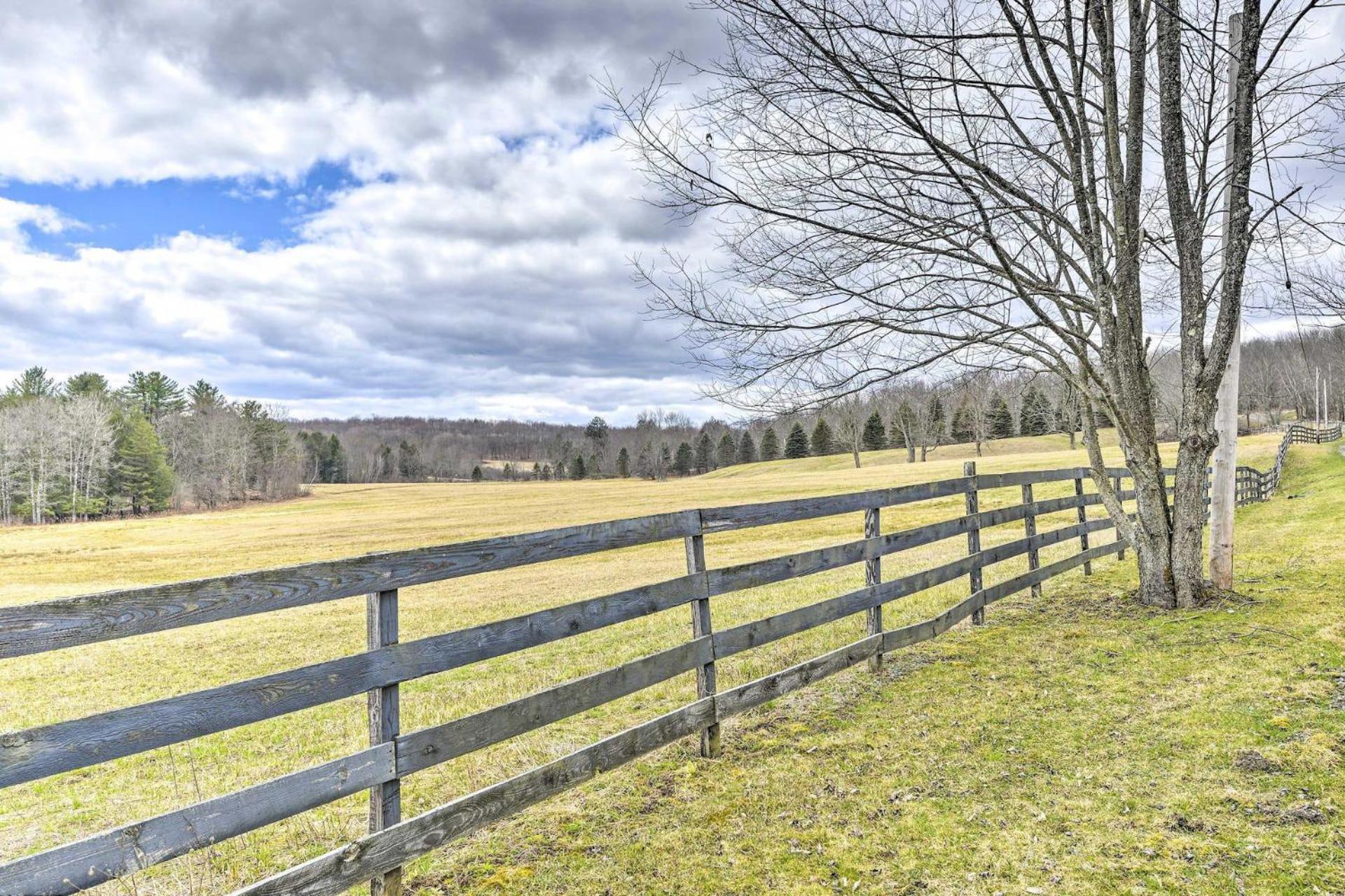 Equestrian House Suites photo 24