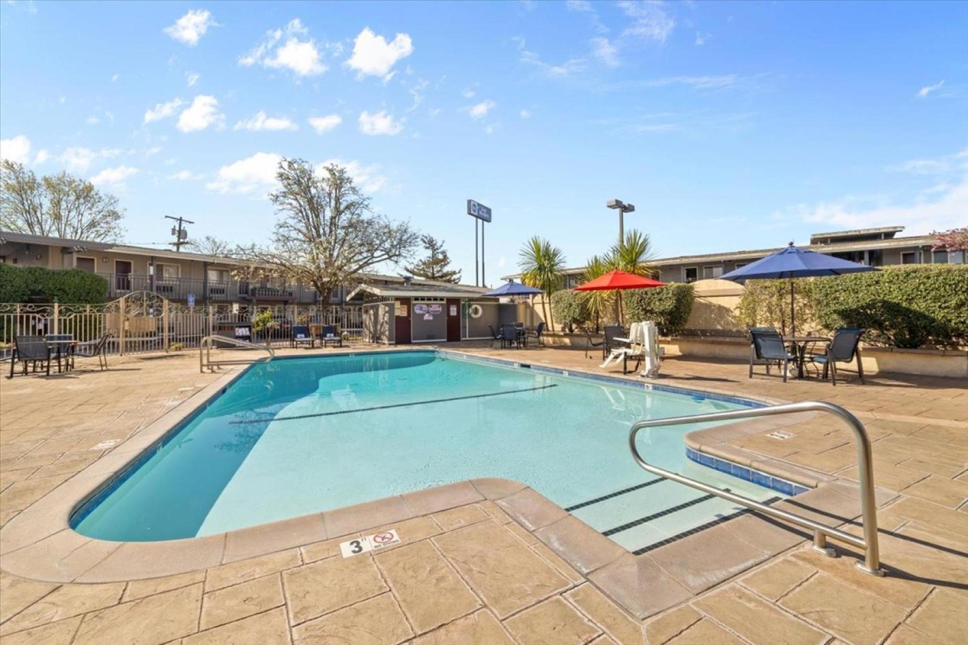 Best Western Petaluma Inn photo 47