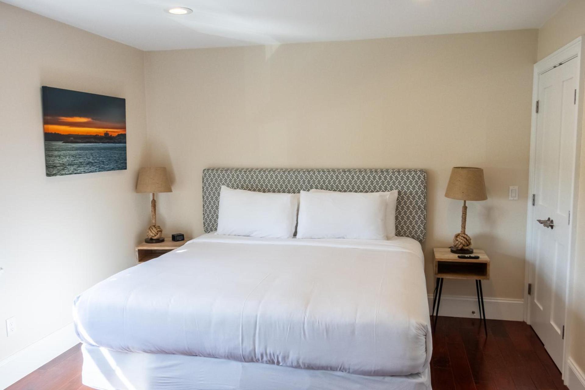 The East Island Reserve Hotel photo 88