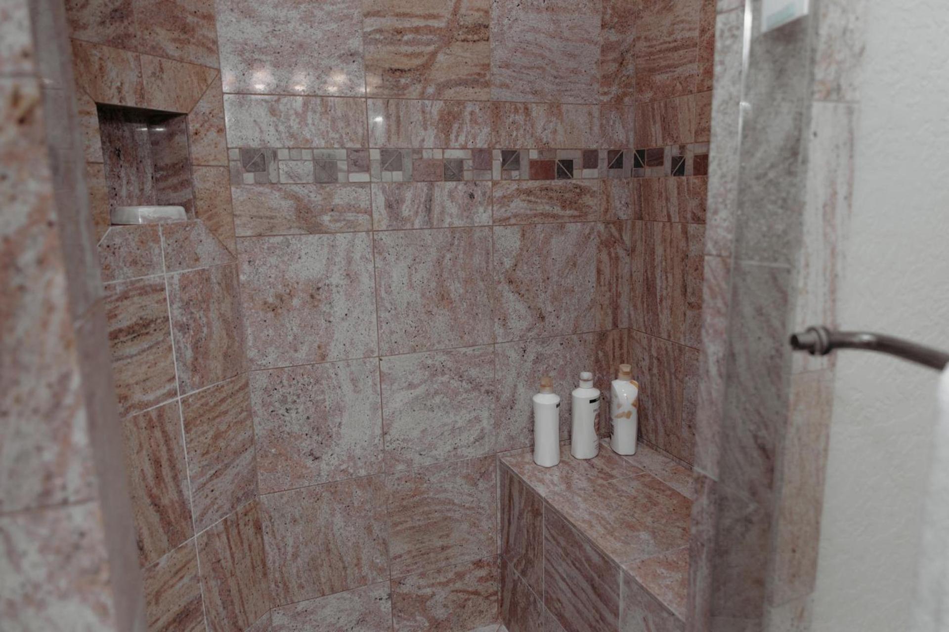 Ski-in-out, Canyons, Westgate, King, Hot Tub, Pools, Pancake Mix and Syrup, Breakfast Beverage Bar photo 60