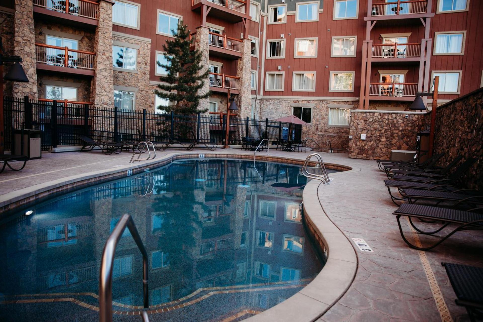 Ski-in-out, Canyons, Westgate, King, Hot Tub, Pools, Pancake Mix and Syrup, Breakfast Beverage Bar photo 46