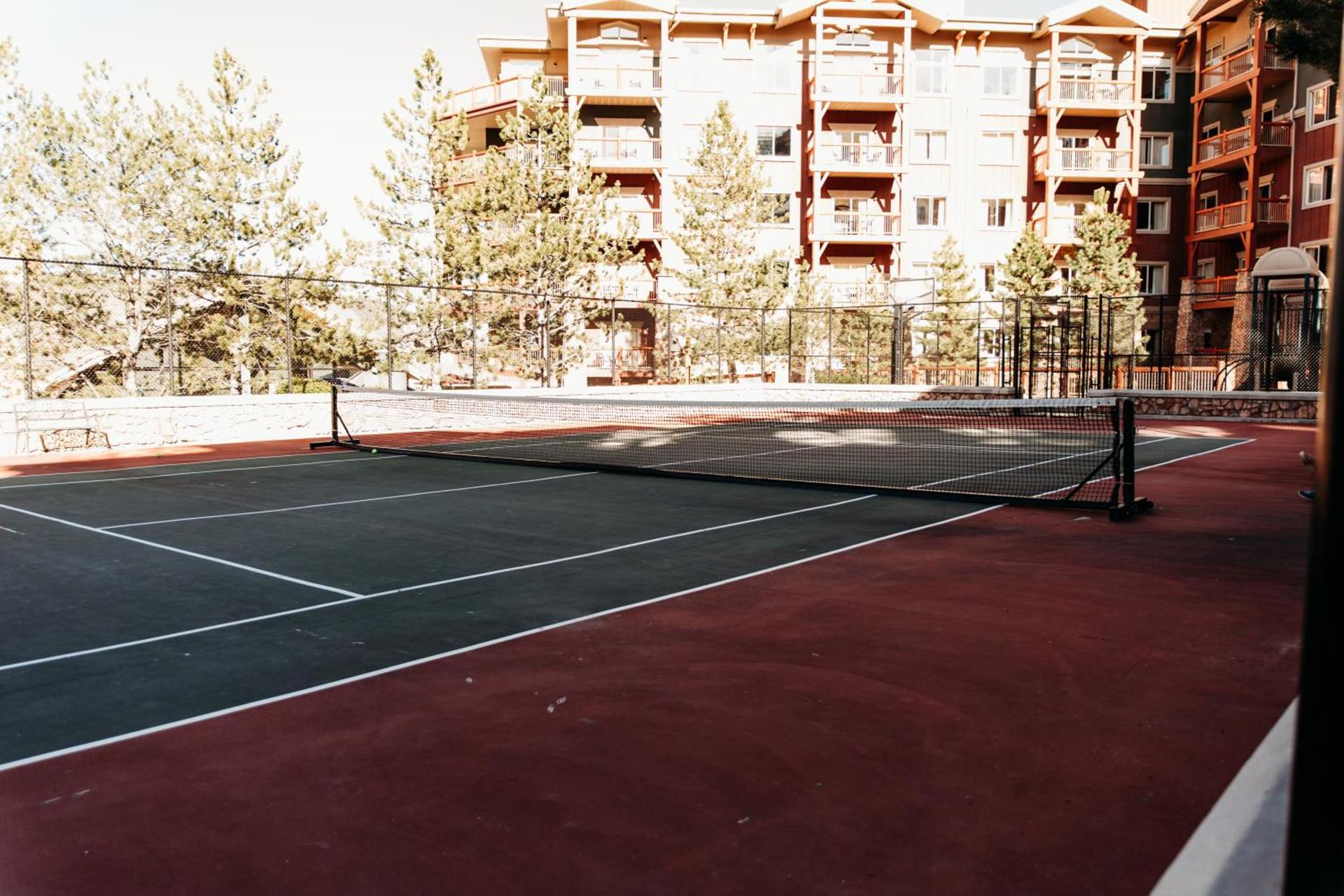 Ski-in-out, Canyons, Westgate, King, Hot Tub, Pools, Pancake Mix and Syrup, Breakfast Beverage Bar photo 33