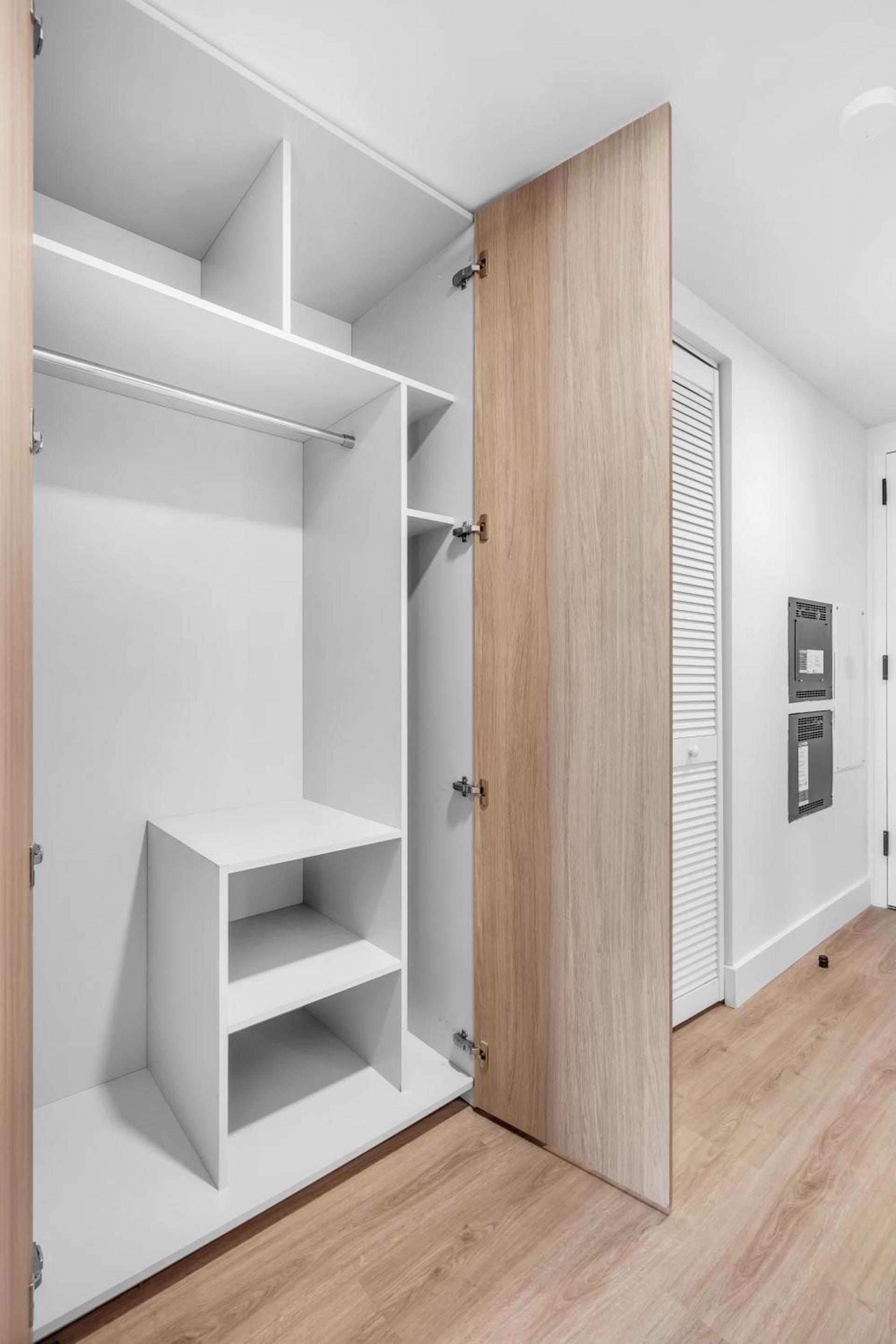 Gale Miami Junior double suite with balcony photo 18