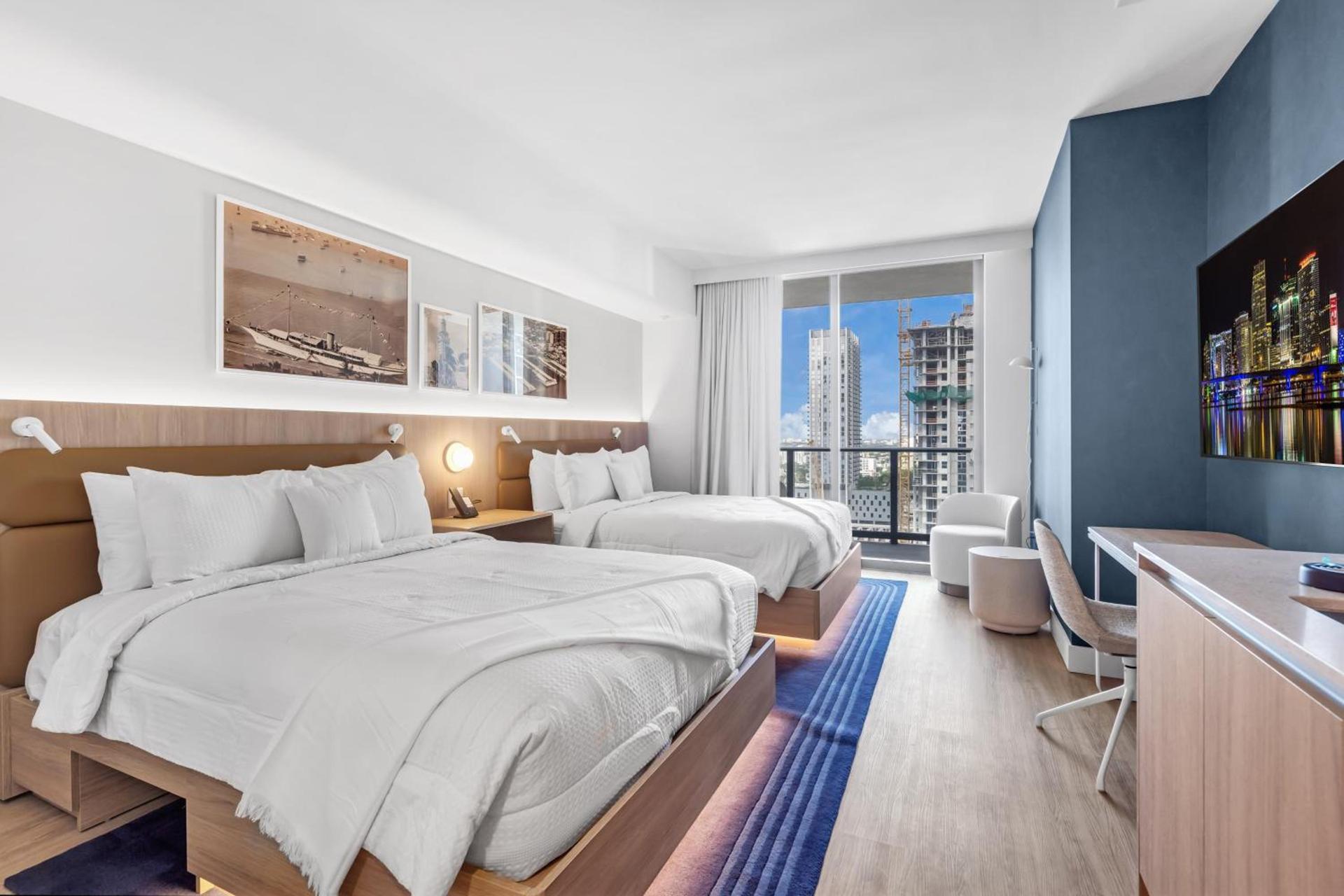 Gale Miami Junior double suite with balcony photo 2