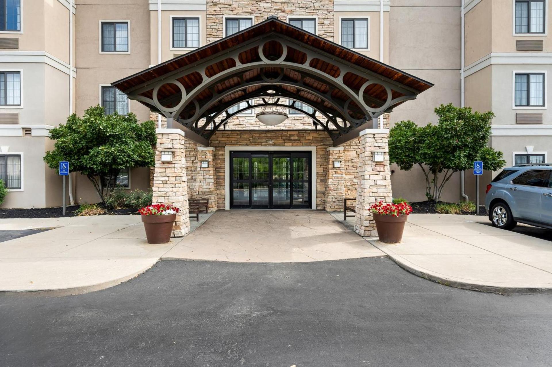 Staybridge Suites - Cincinnati North by IHG photo 57