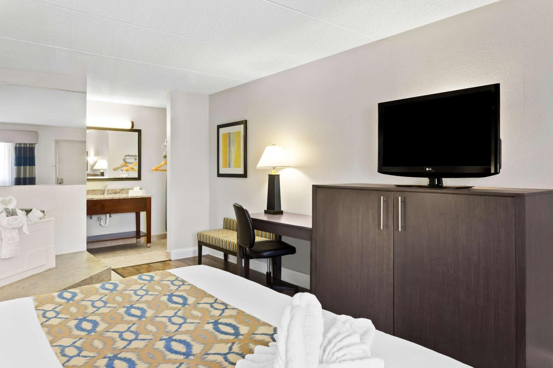Best Western Naperville Inn photo 18