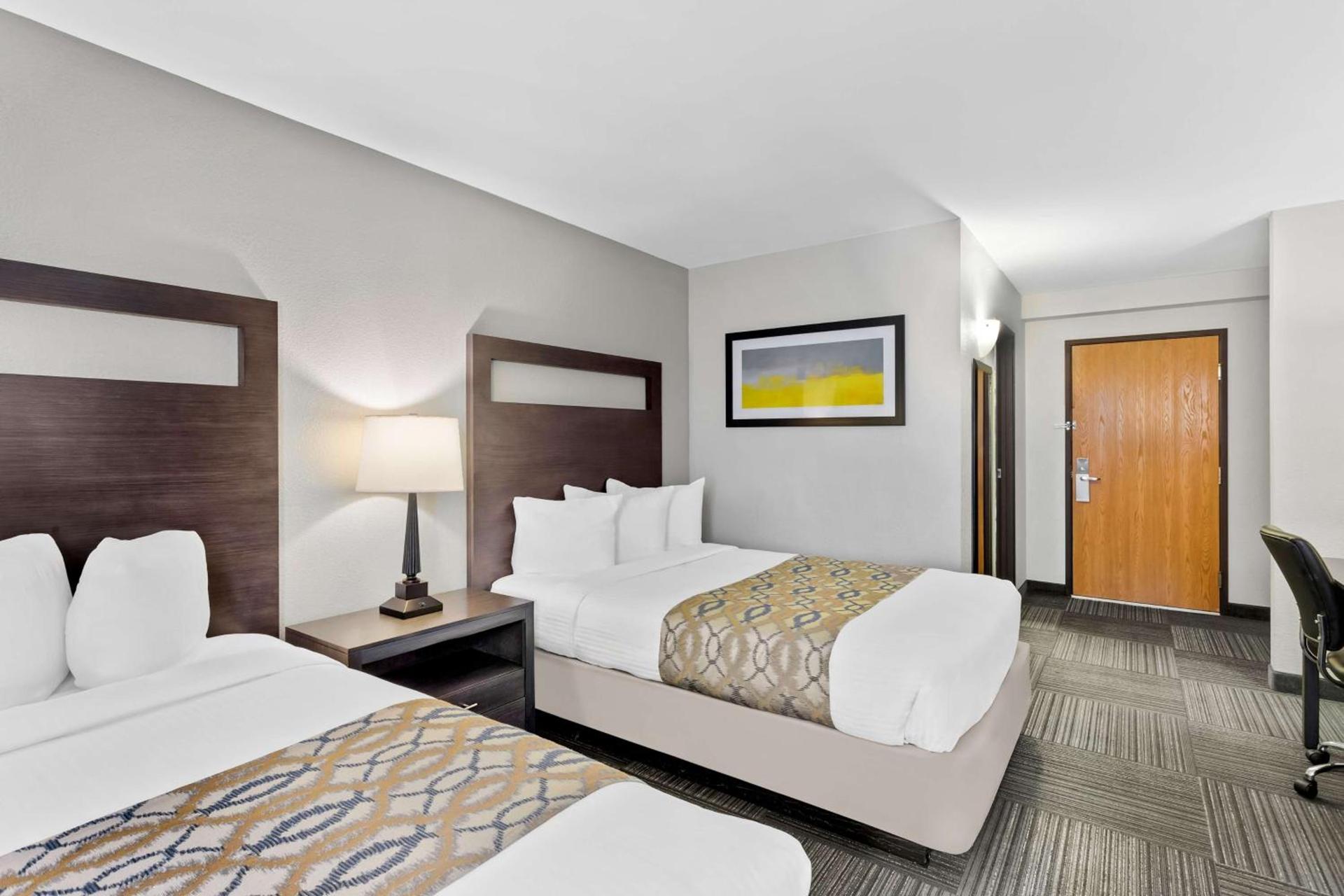 Best Western Naperville Inn photo 20