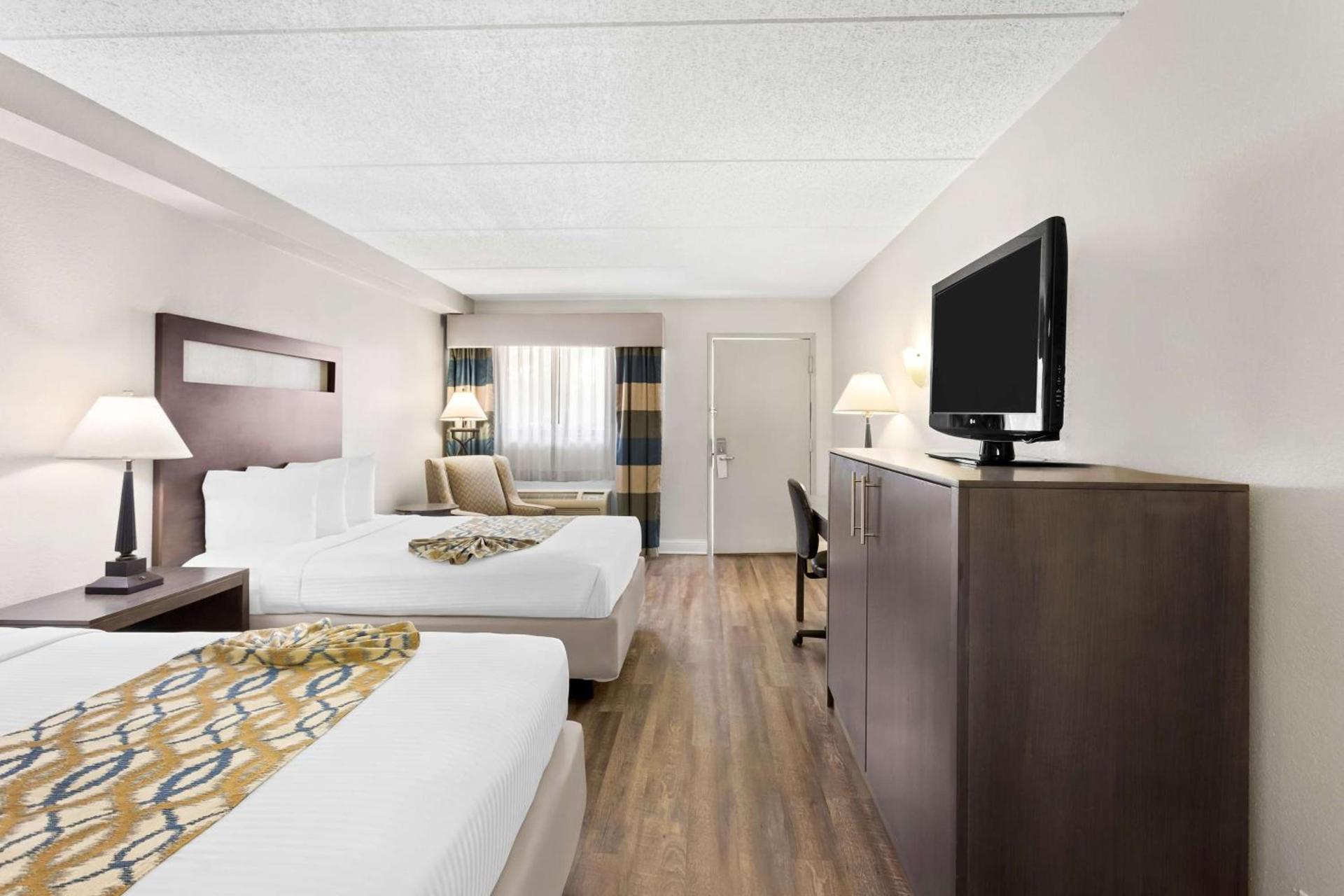 Best Western Naperville Inn photo 23