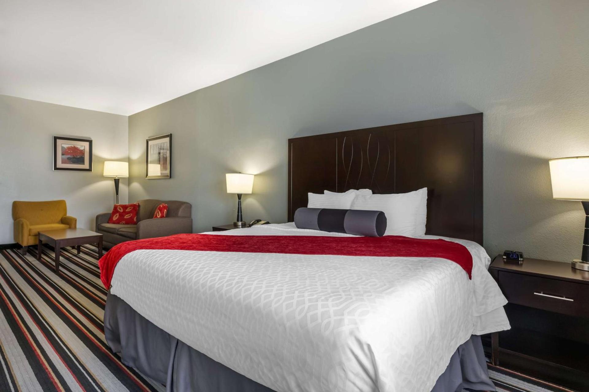 Best Western Plus Coweta's 1st Hotel photo 22