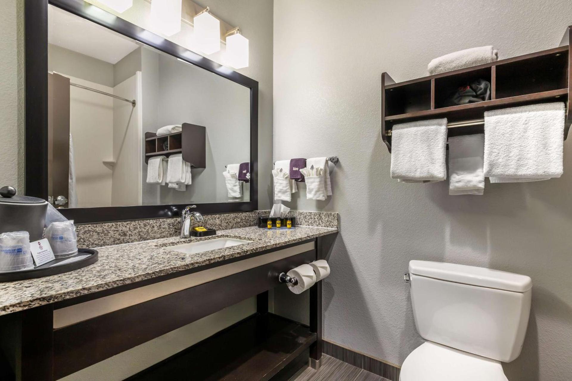 Best Western Plus Coweta's 1st Hotel photo 26