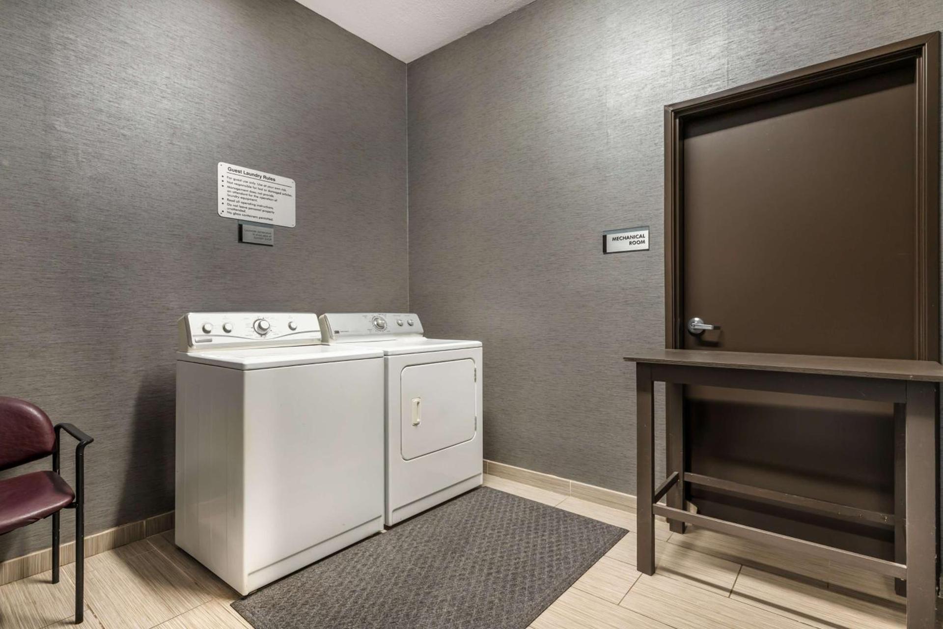 Best Western Plus Coweta's 1st Hotel photo 28