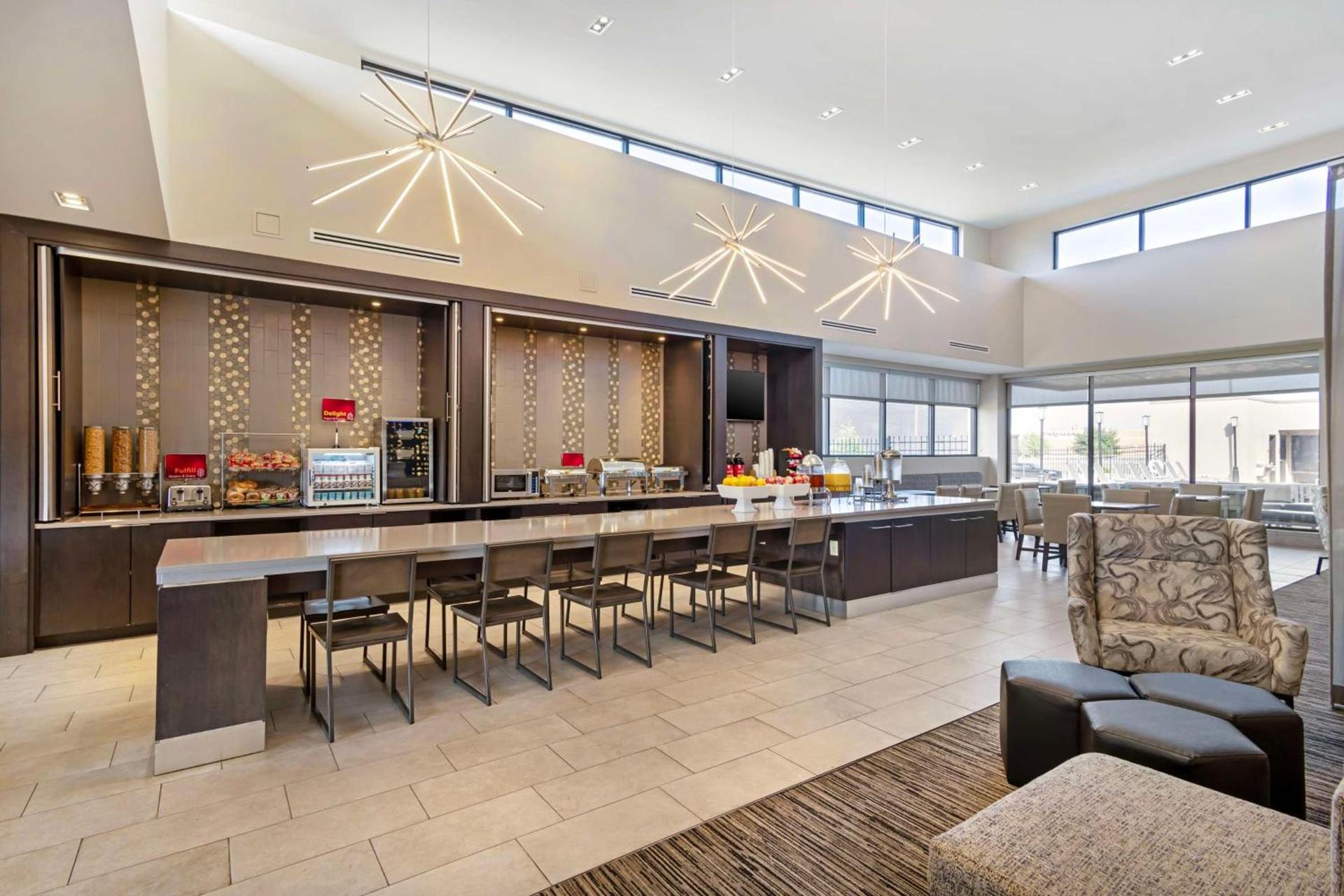 Best Western Plus Executive Residency Rigby's Water World Hotel photo 26
