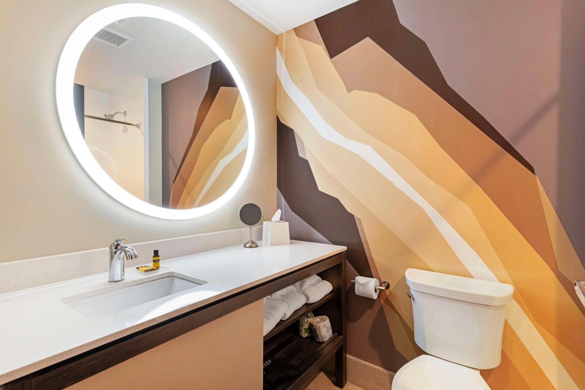 Best Western Plus Executive Residency Rigby's Water World Hotel photo 37