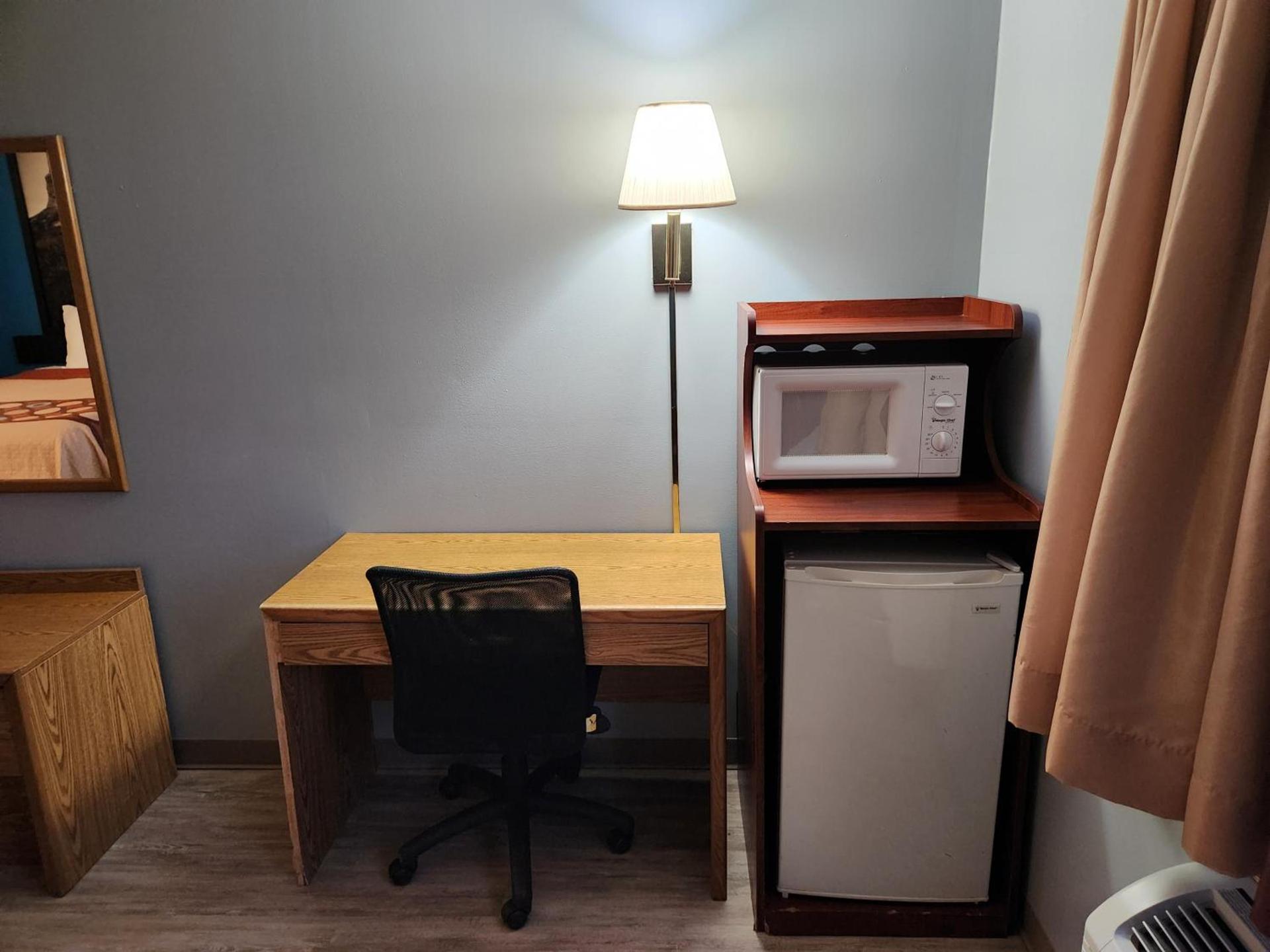 Super Star Inn & Suite Lincoln Crete photo 19