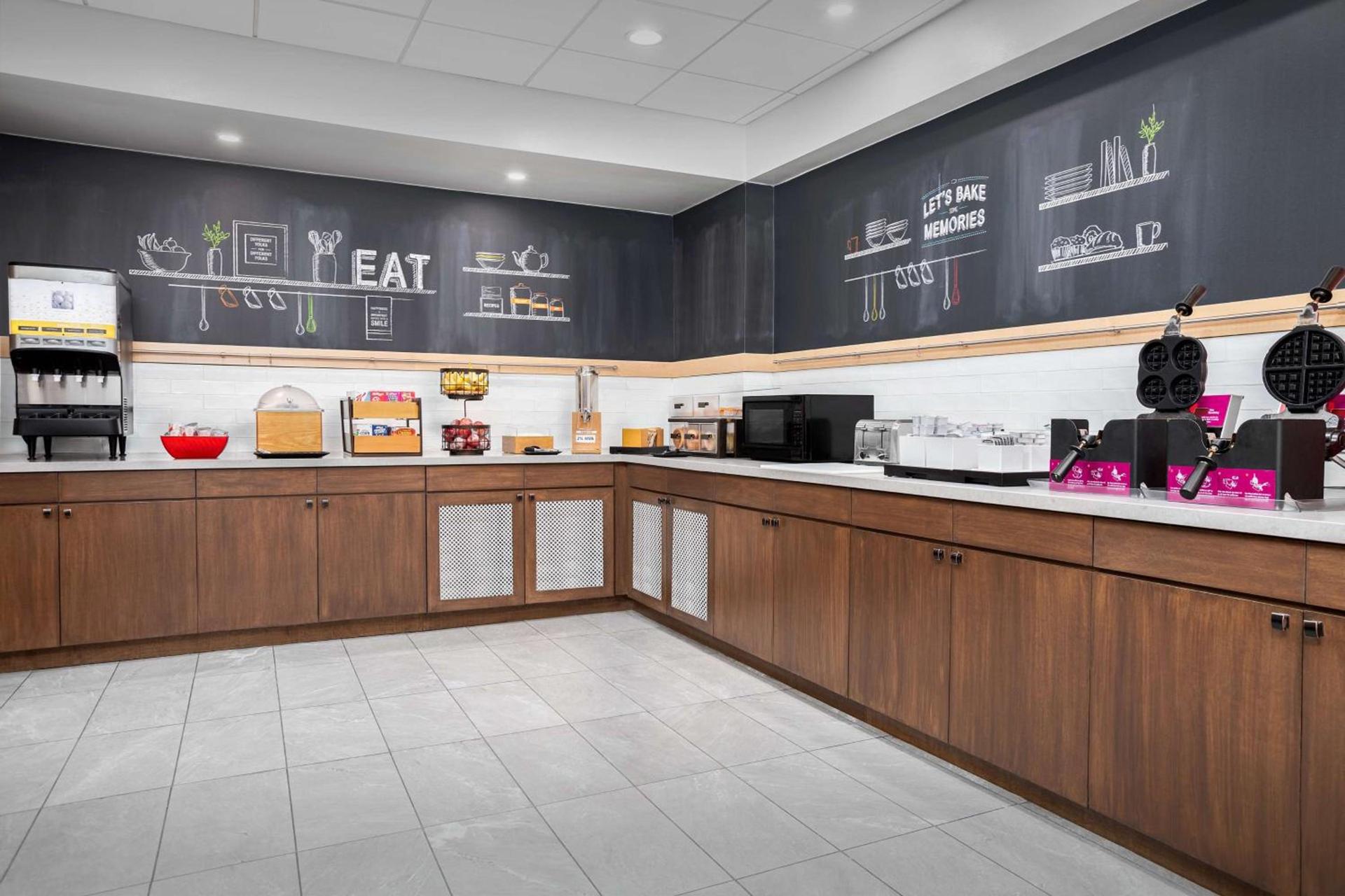 Hampton Inn & Suites Atlanta-Six Flags photo 8