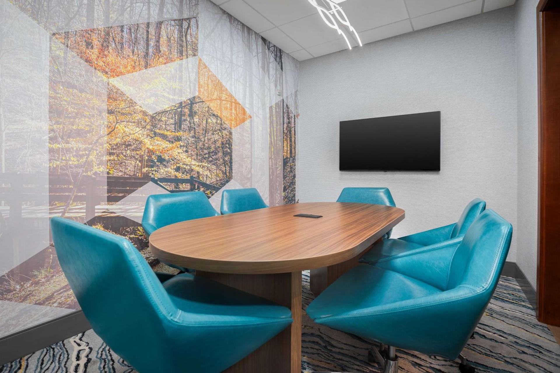Hampton Inn & Suites Atlanta-Six Flags photo 44