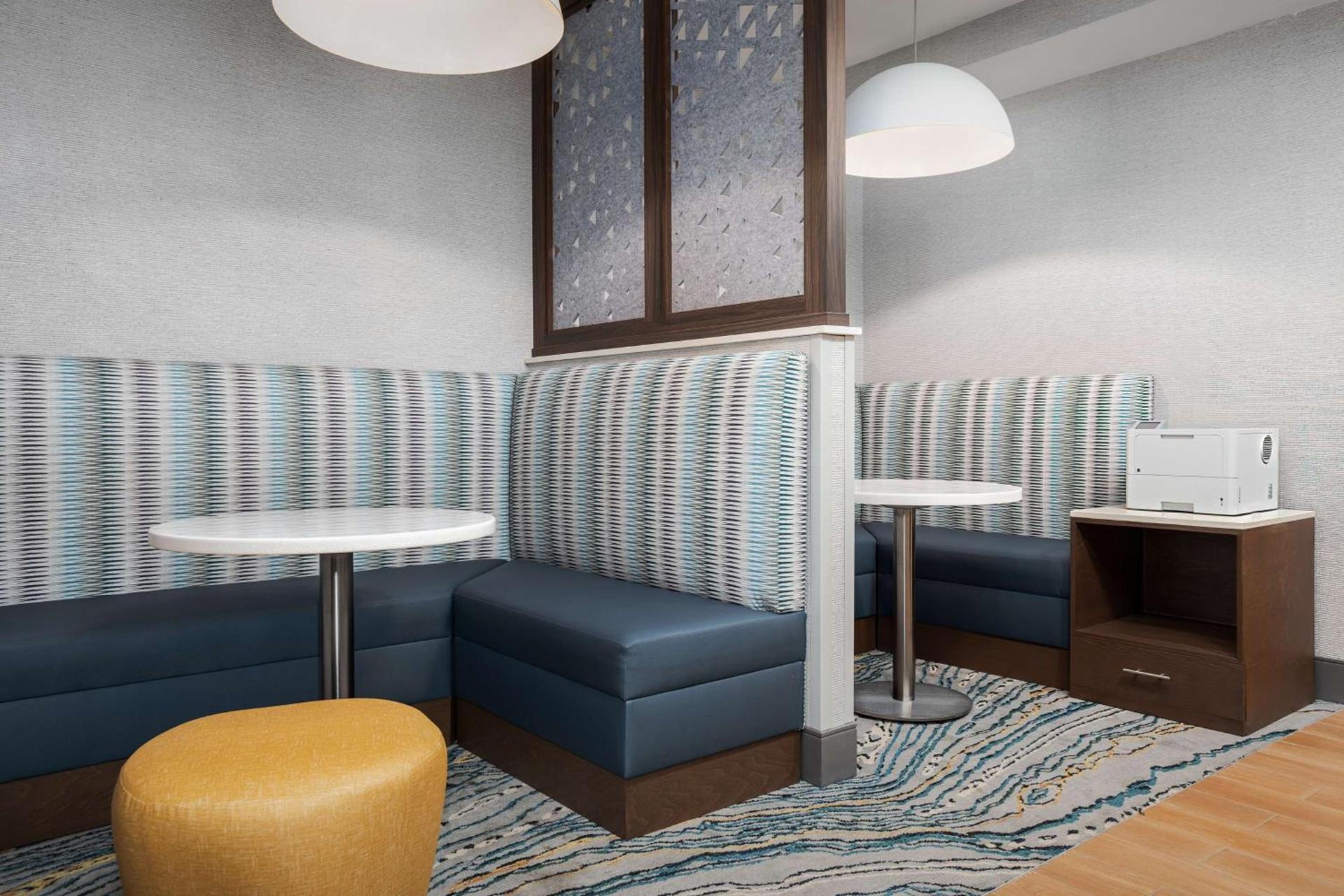 Hampton Inn & Suites Atlanta-Six Flags photo 43
