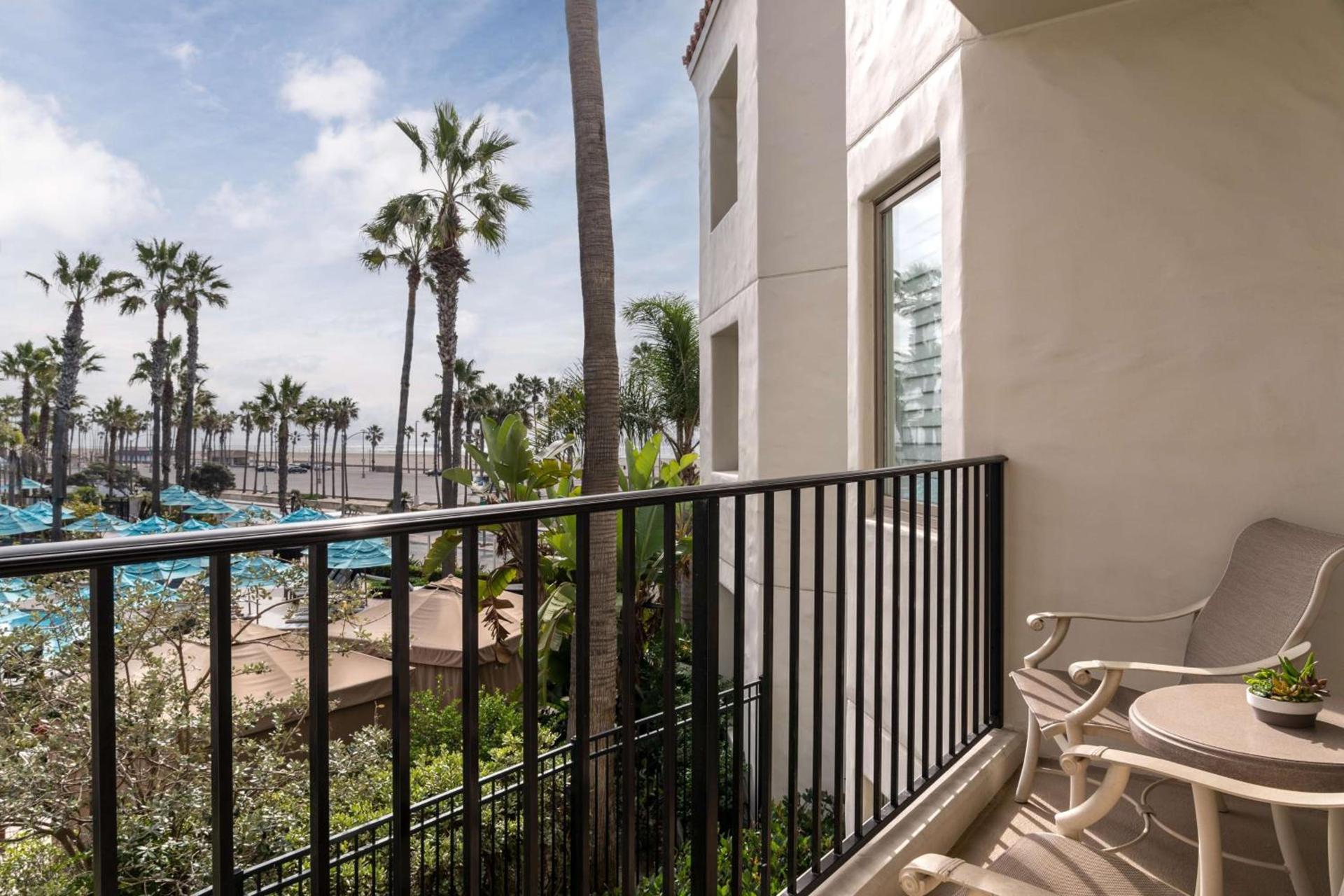 Hyatt Regency Huntington Beach Resort and Spa photo 60