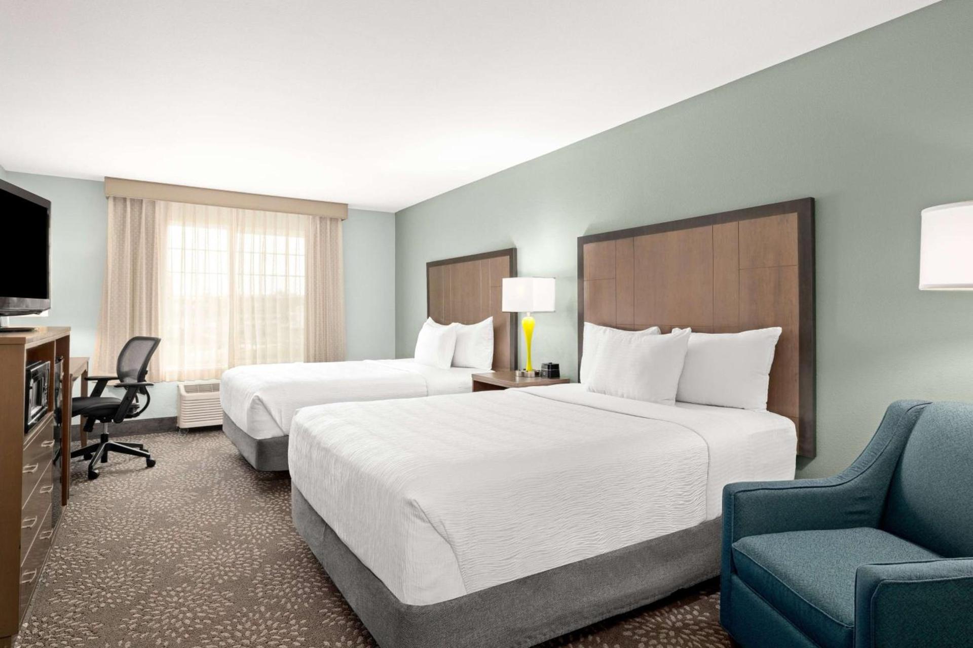 La Quinta by Wyndham Newport photo 18