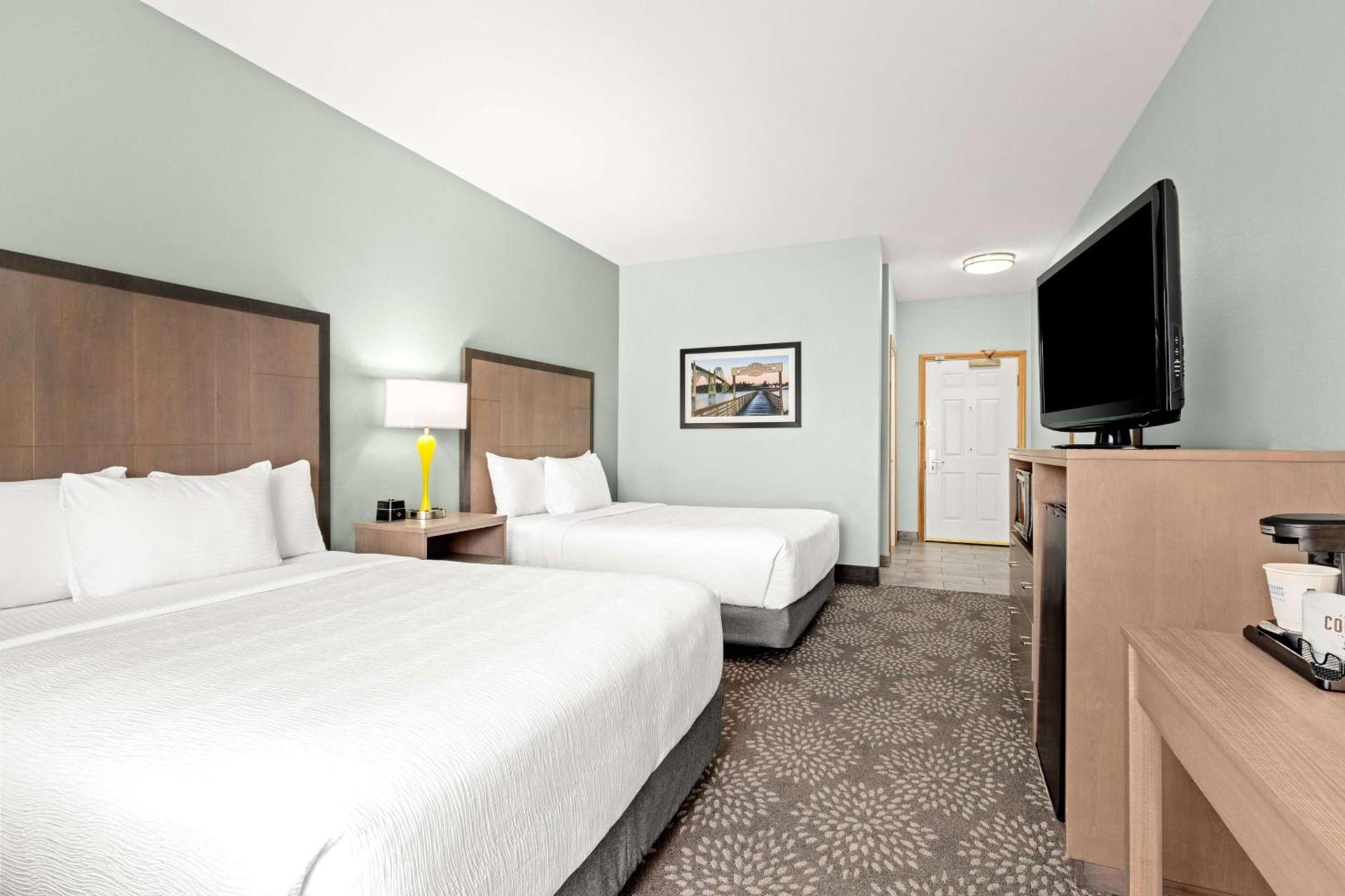 La Quinta by Wyndham Newport photo 25