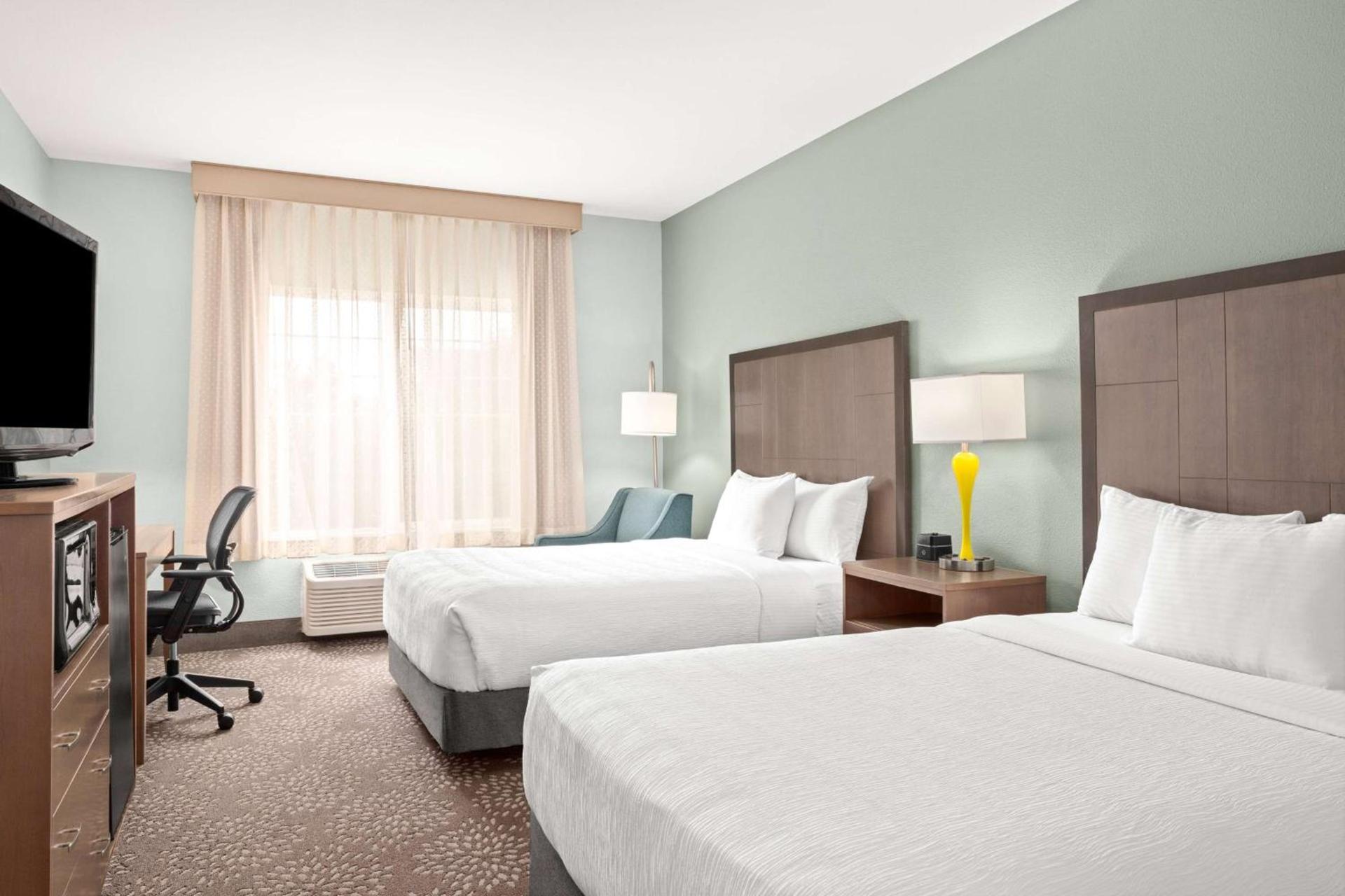 La Quinta by Wyndham Newport photo 27