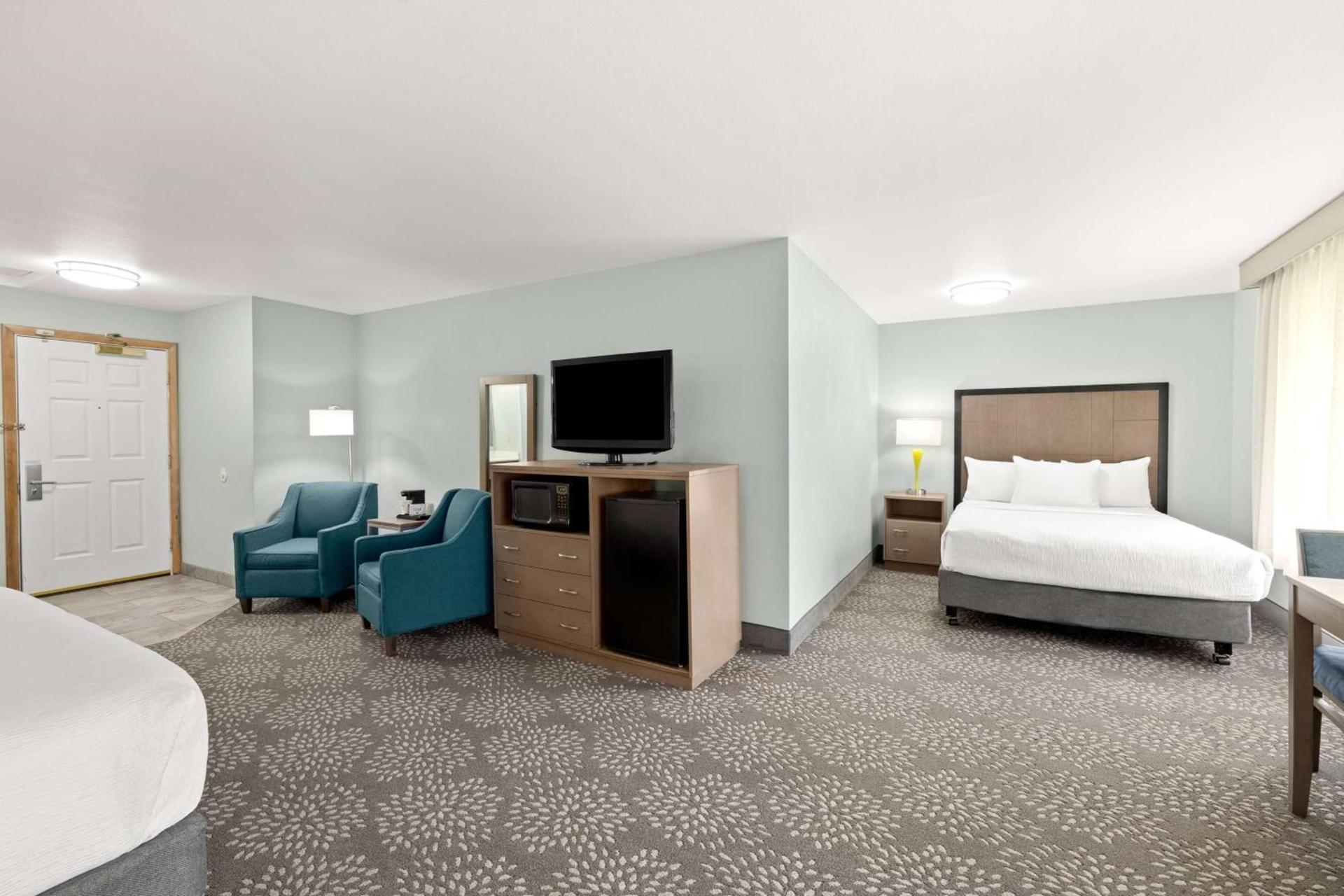 La Quinta by Wyndham Newport photo 33