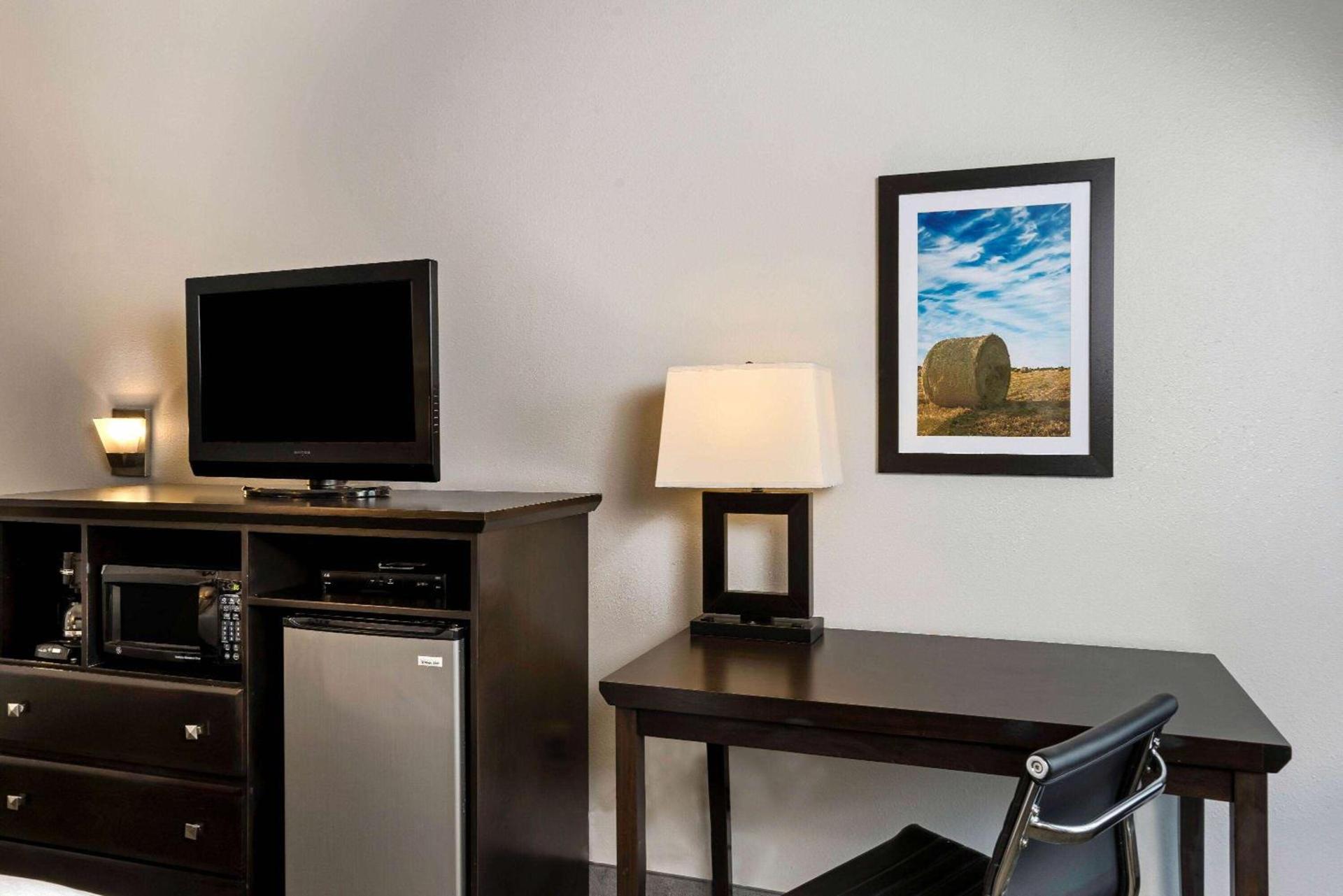 La Quinta by Wyndham Brookshire West Katy photo 22