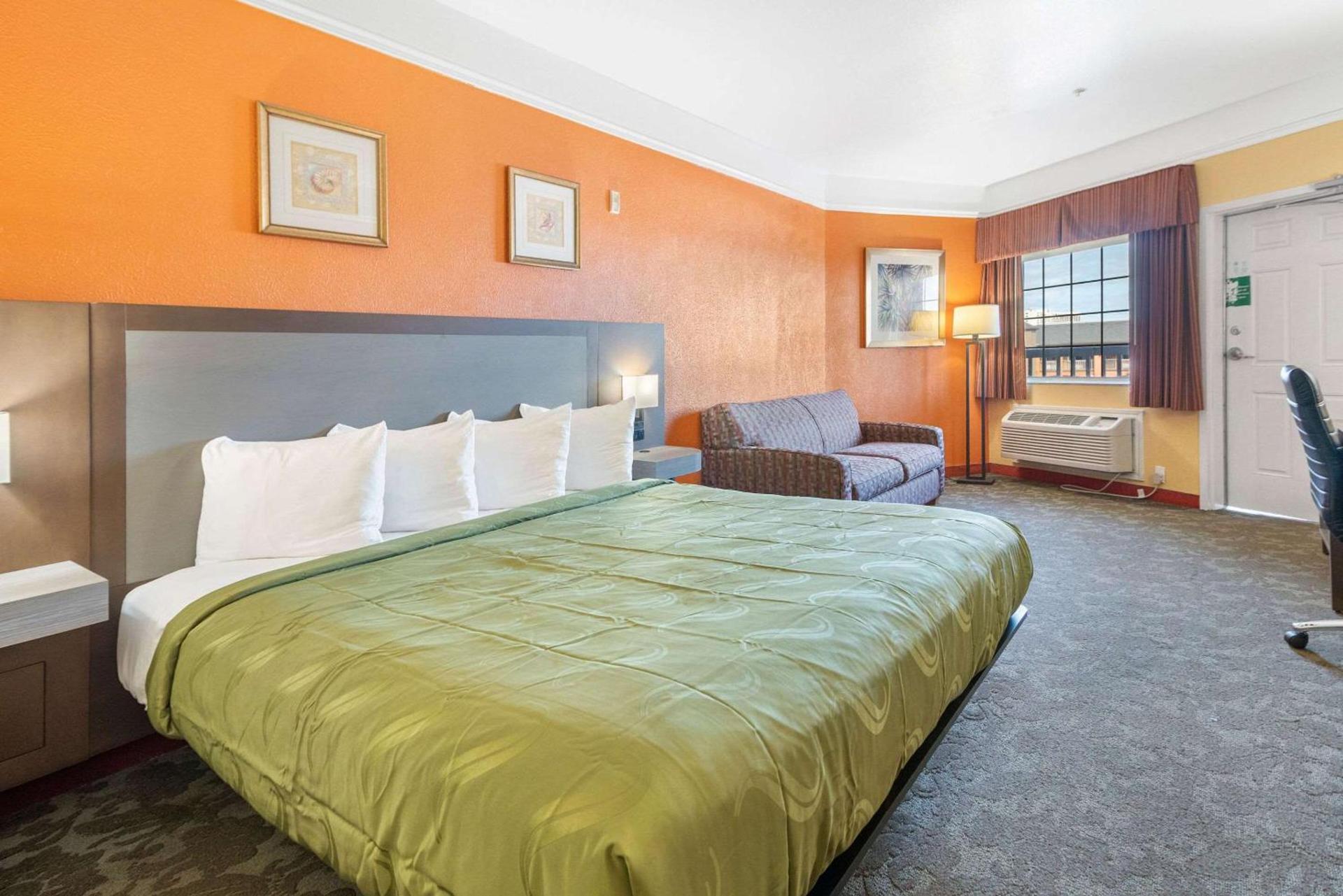 Hyatt Select Galveston Beachfront photo 6