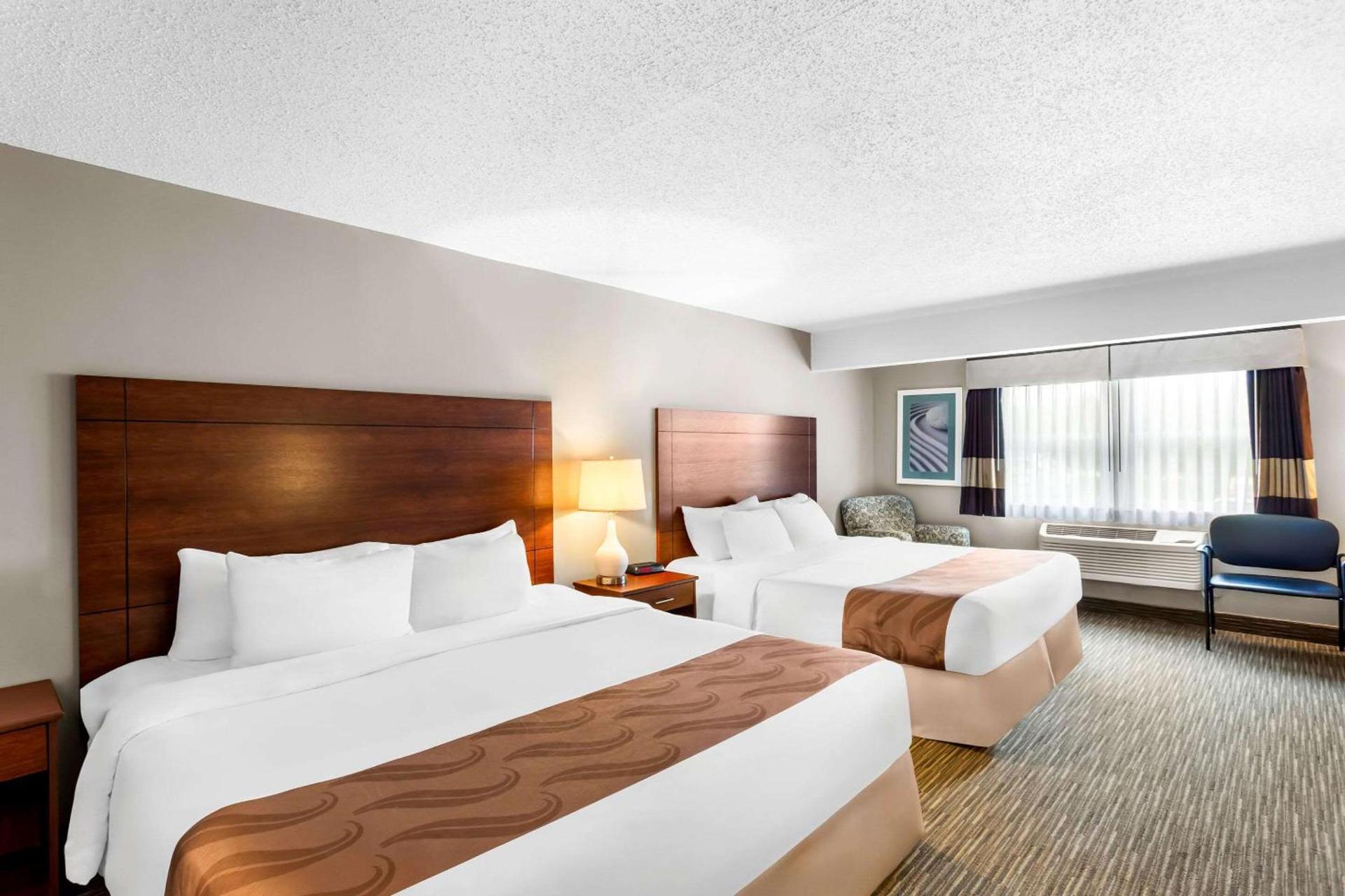 Quality Inn & Suites Gorham Riverside photo 19