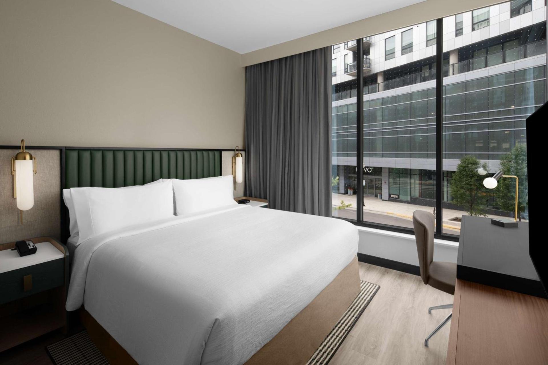 Embassy Suites By Hilton Madison Downtown photo 22
