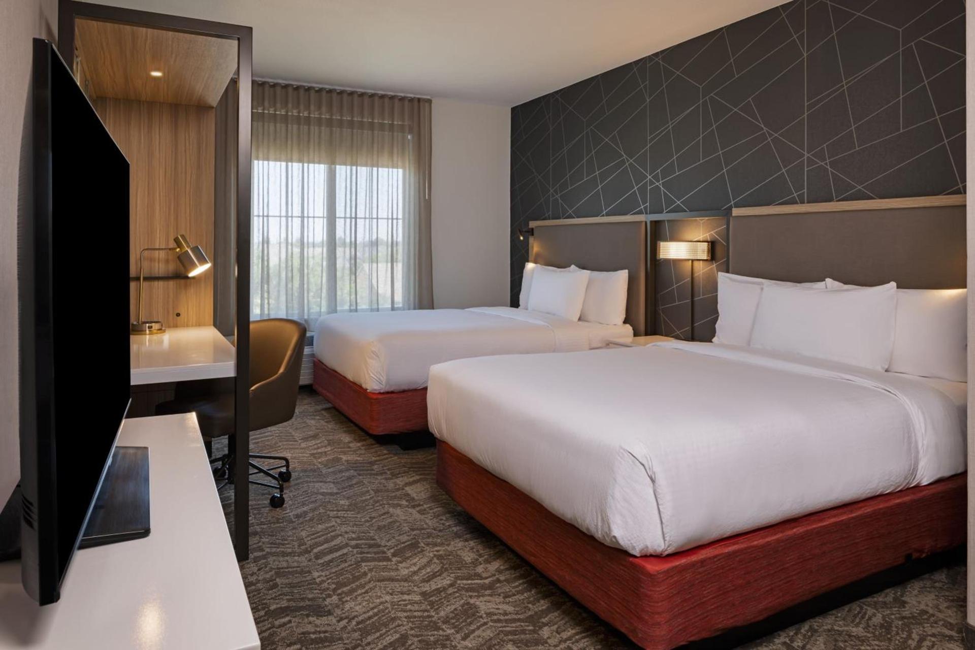 SpringHill Suites by Marriott Turlock photo 33