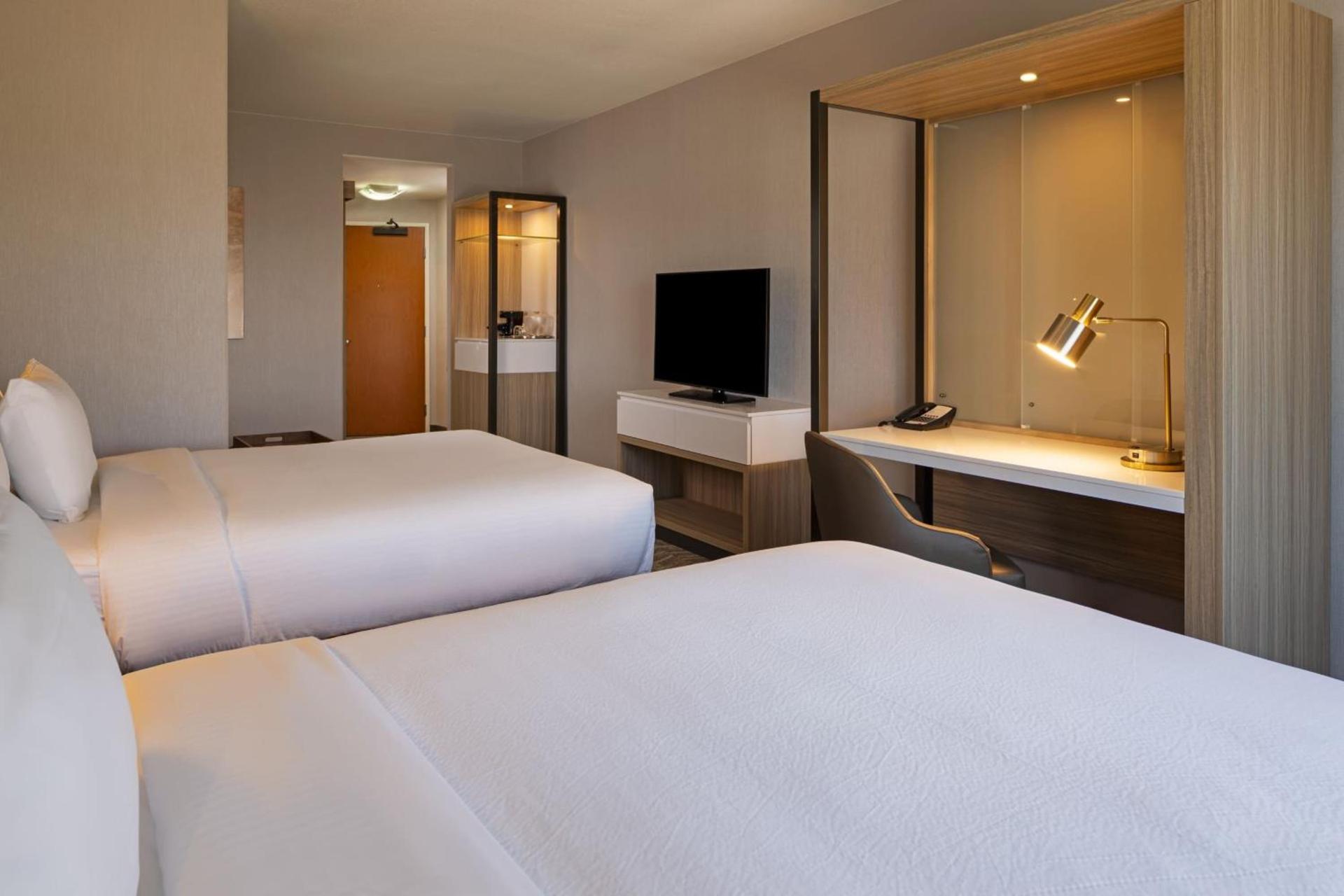 SpringHill Suites by Marriott Turlock photo 35