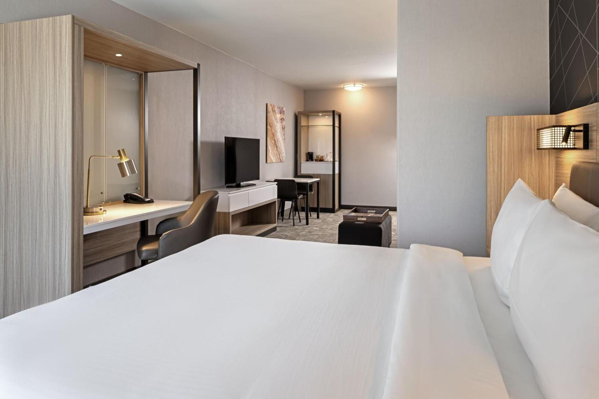SpringHill Suites by Marriott Turlock photo 40