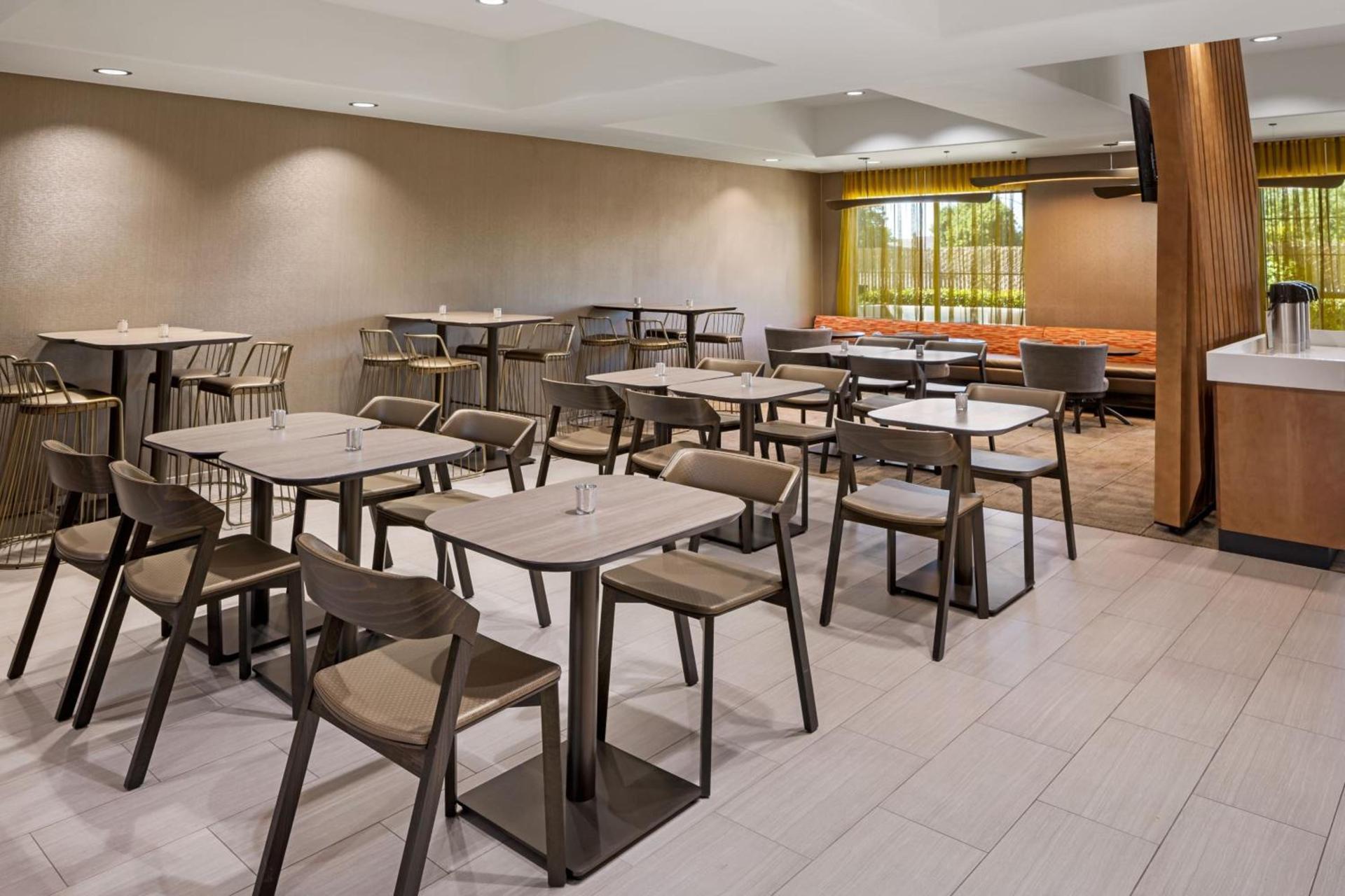 SpringHill Suites by Marriott Turlock photo 55