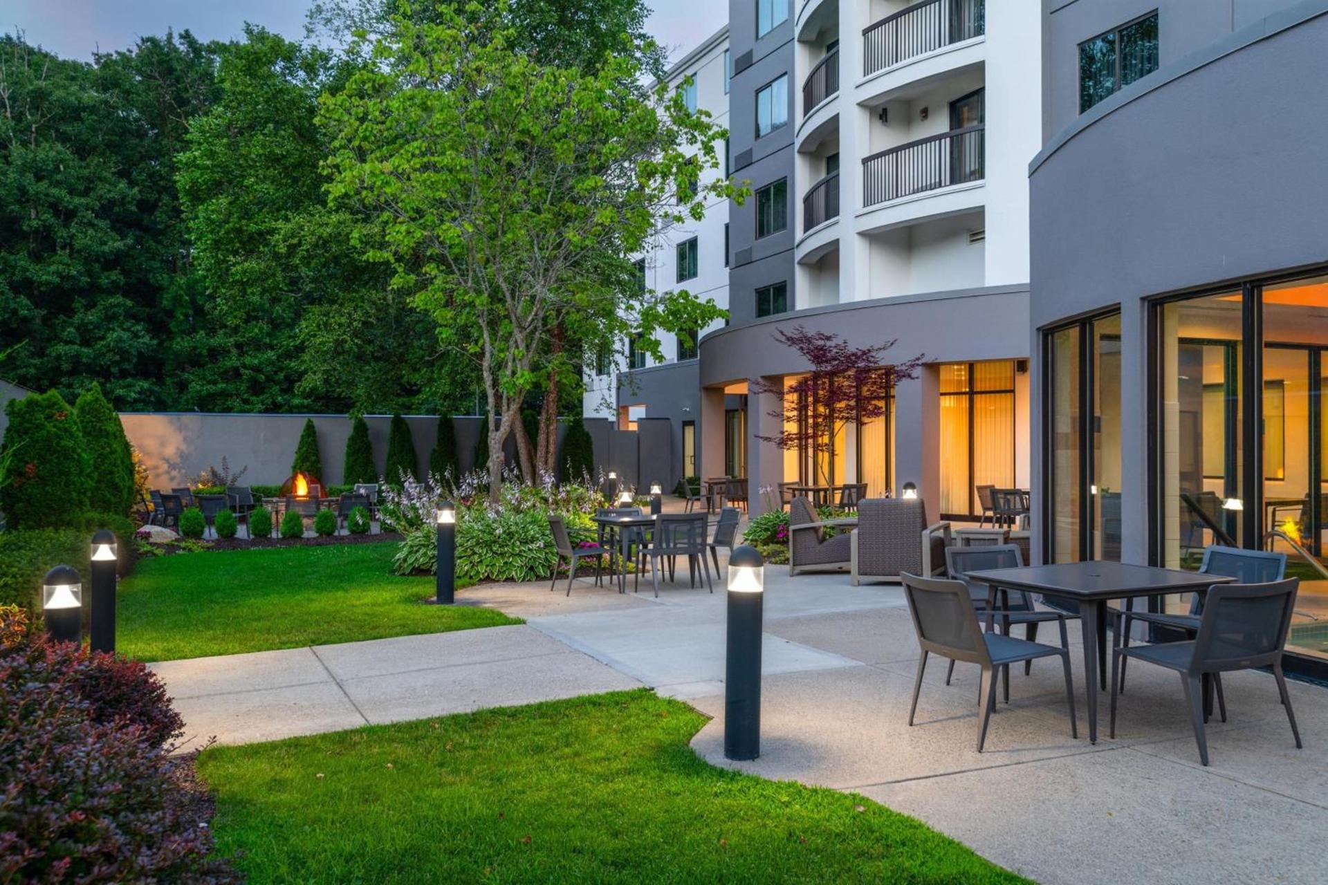 Courtyard by Marriott Providence Lincoln photo 36