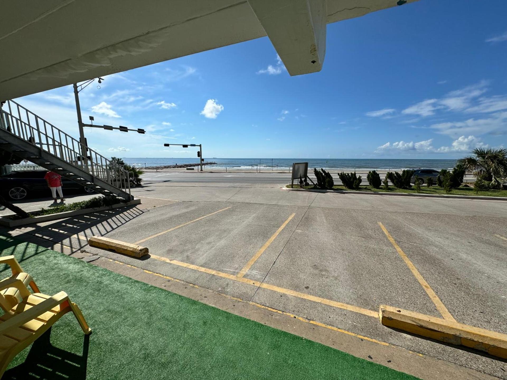 Gaido's Seaside Inn photo 78