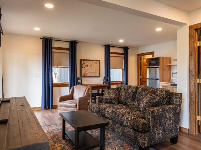 Lodge at Schroon Lake photo 17