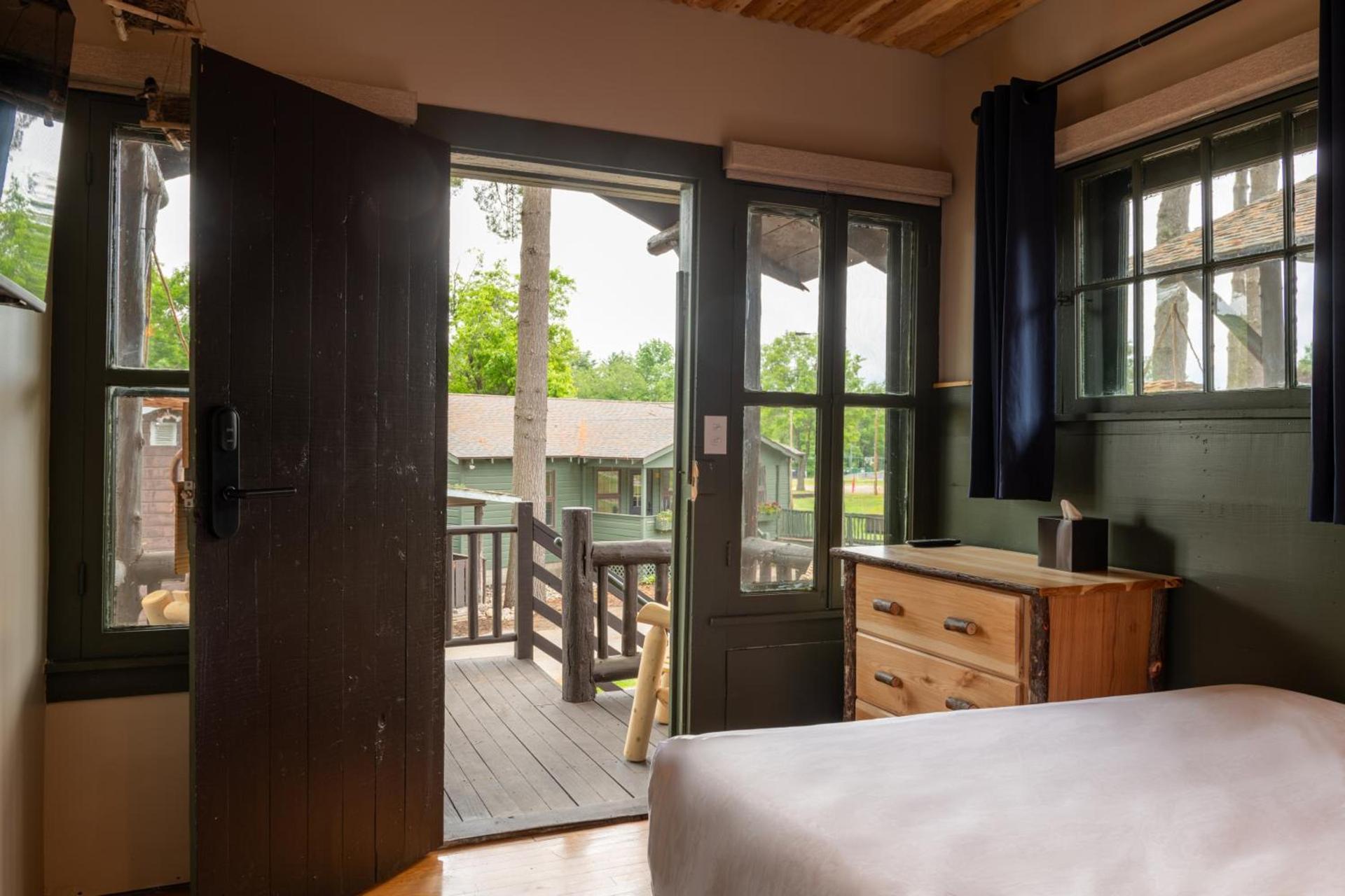 Lodge at Schroon Lake photo 9