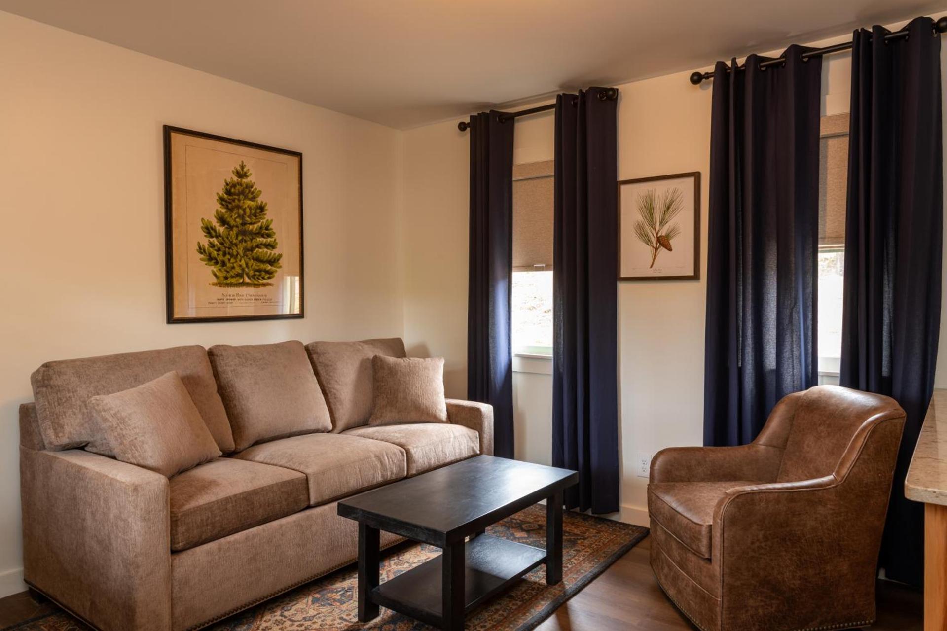 Lodge at Schroon Lake photo 4