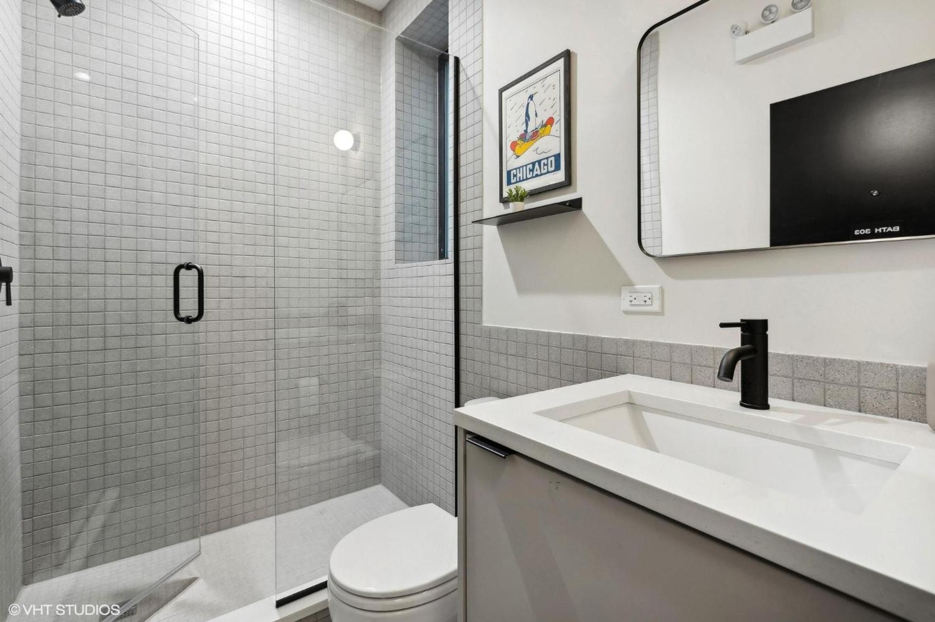 Logan Square SRO Hotel photo 9