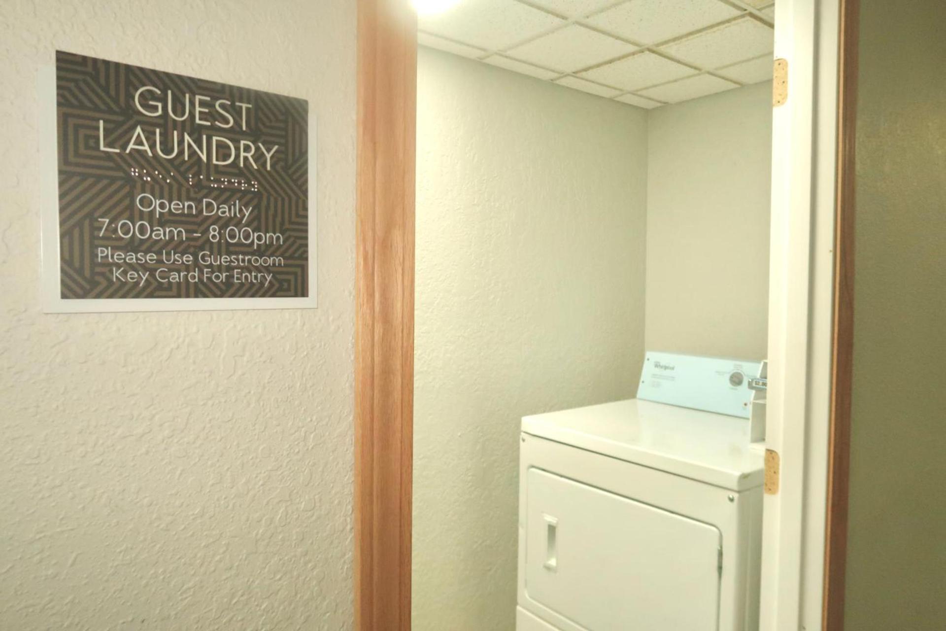 Studio 6 Suites Elkhart, IN photo 10
