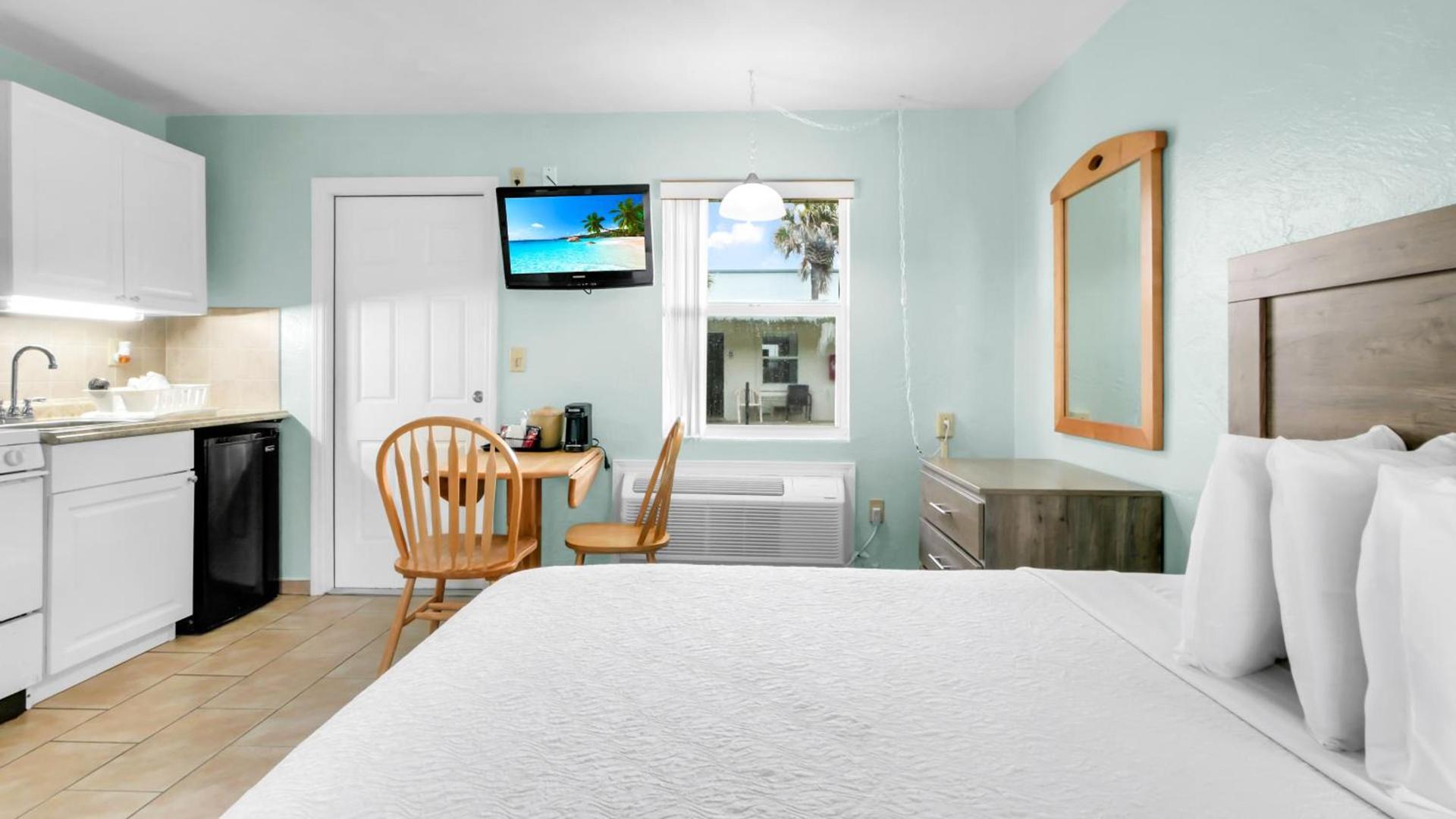 Ocean Court Beachfront Hotel photo 19