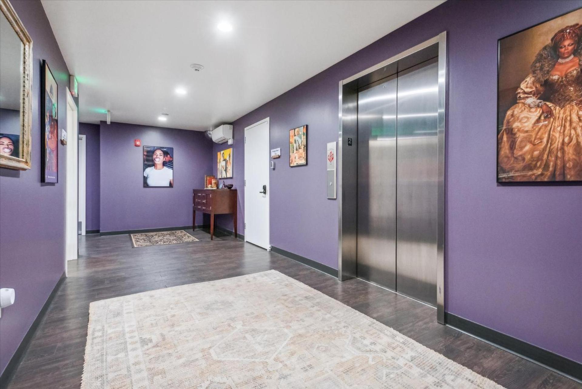 VioletSuitesPDX Boutique Hotel photo 6